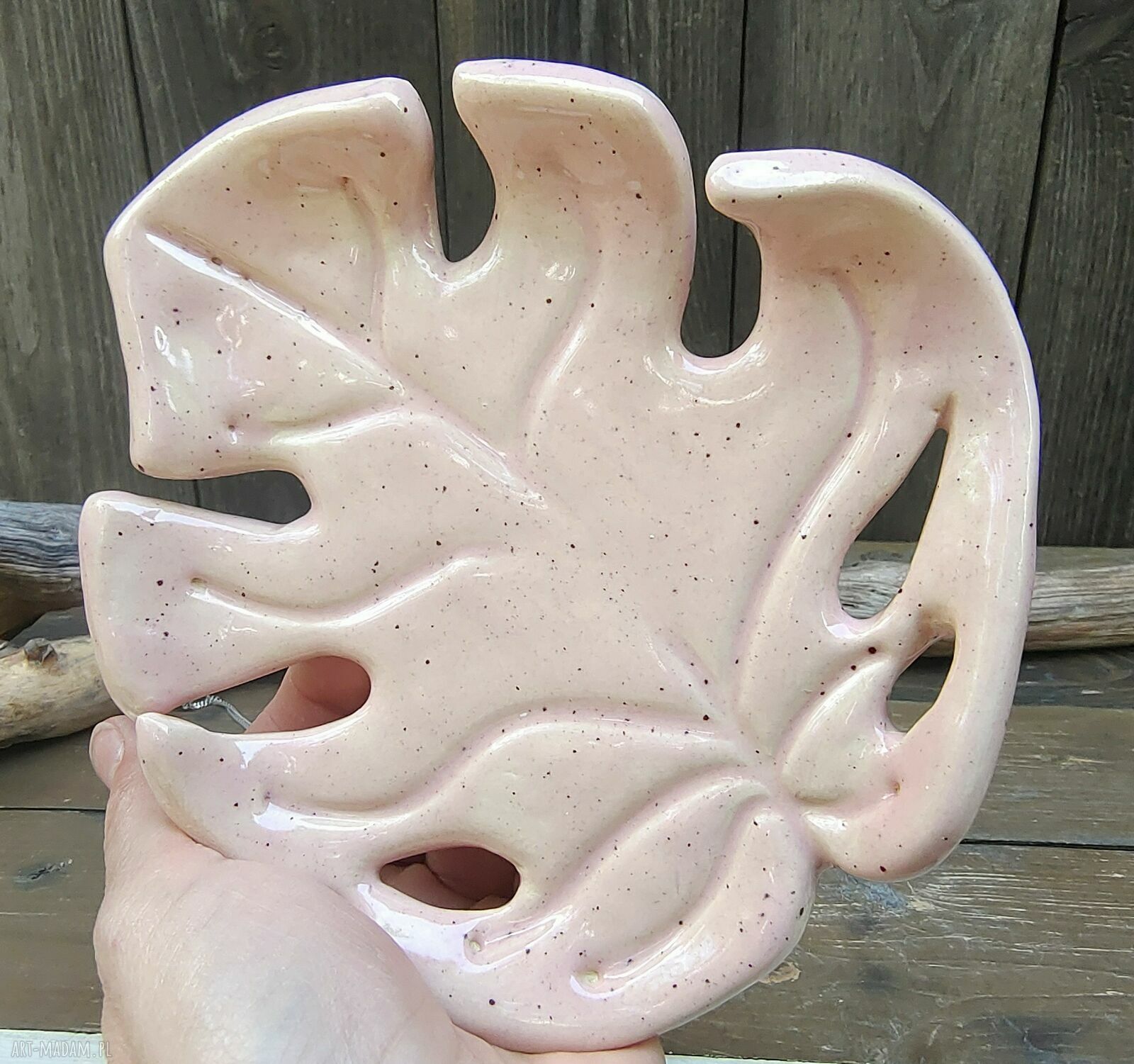 Ceramiczna podstawka - monsterka c863 w kształcie liścia monstery