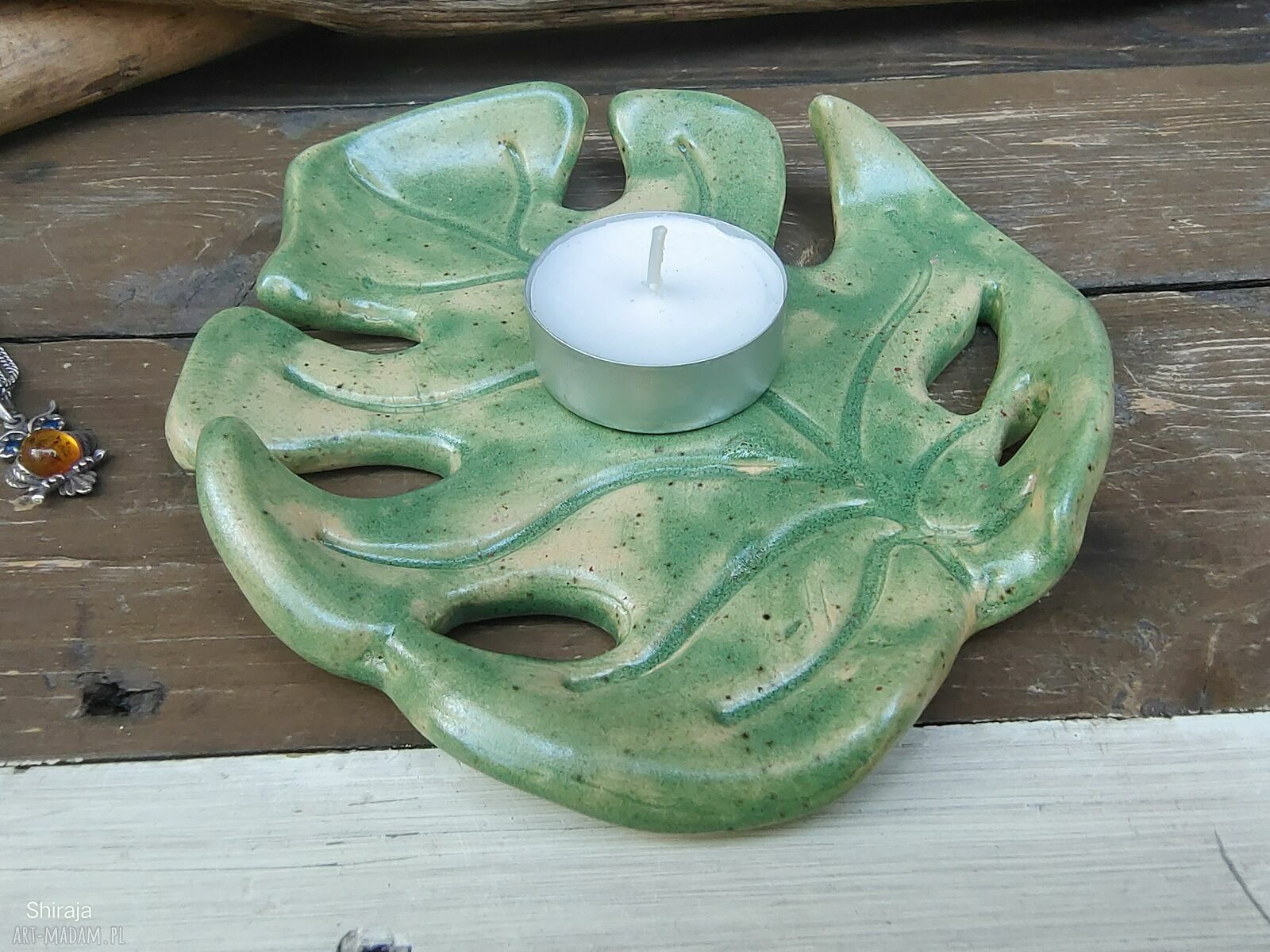 Ceramiczna podstawka monsterka (c864) - ręcznie robiony talerzyk na biżuterię