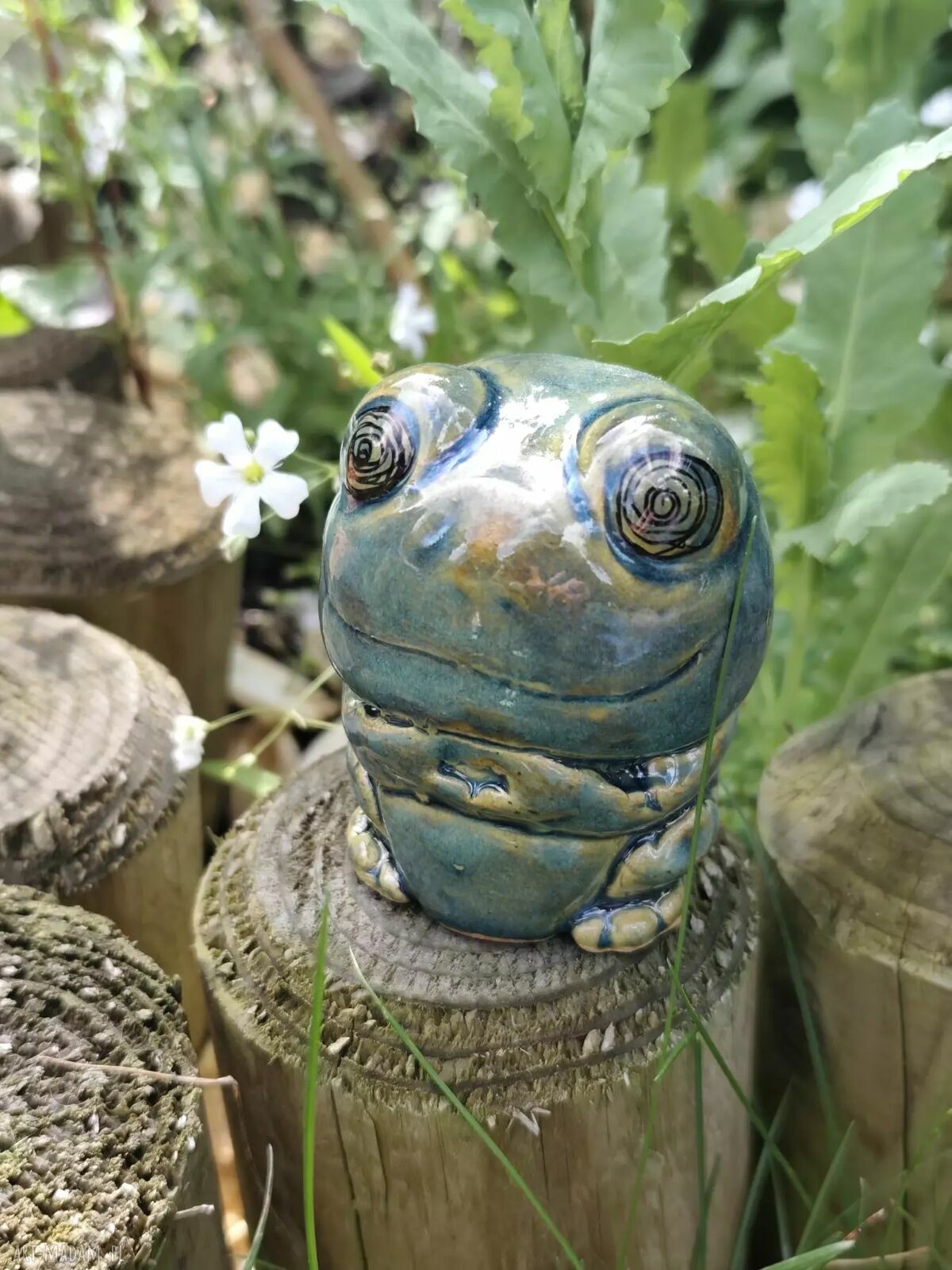 Żaba ceramiczna - ręcznie wykonana figurka do doniczki
