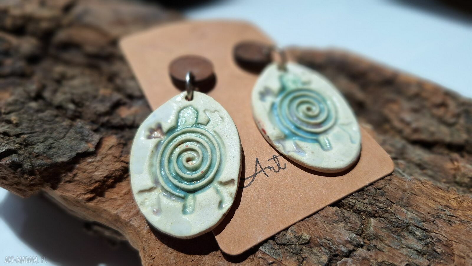 Kolczyki ceramiczne "Spirala Życia" - ręcznie robiony amulet szczęścia