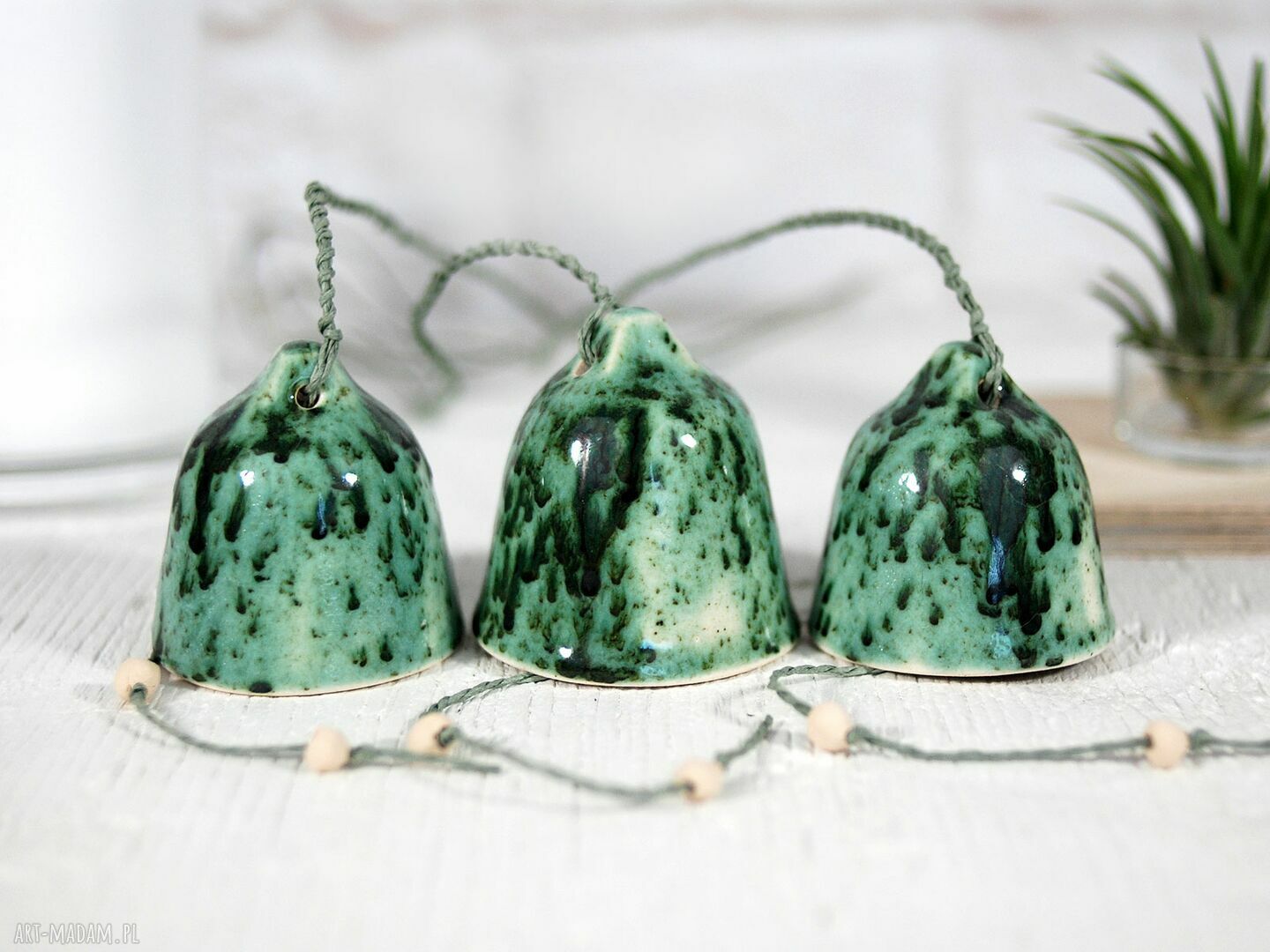 Ceramiczne dzwonki choinkowe - nakrapiana zieleń