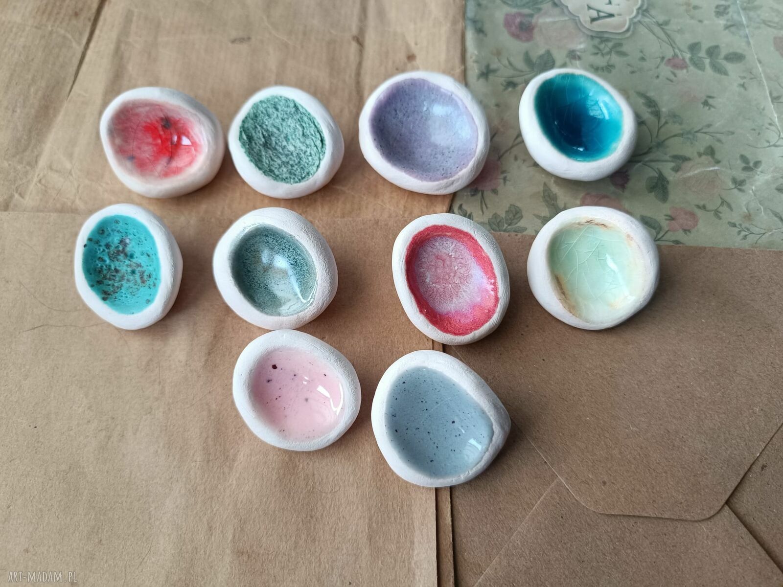 Ceramiczne kamyczki sensoryczne antystresowe - zestaw 10 sztuk