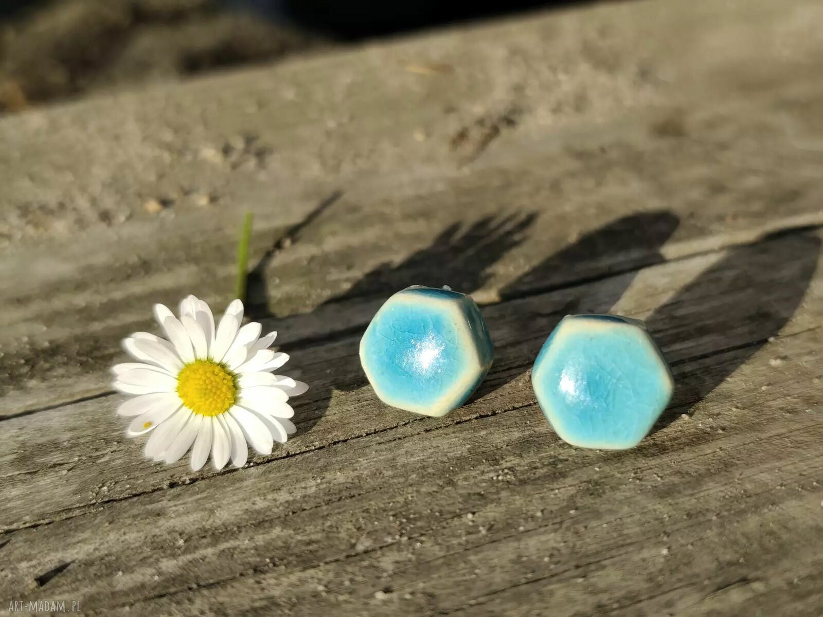 Turkusowe kolczyki ceramiczne handmade na co dzień