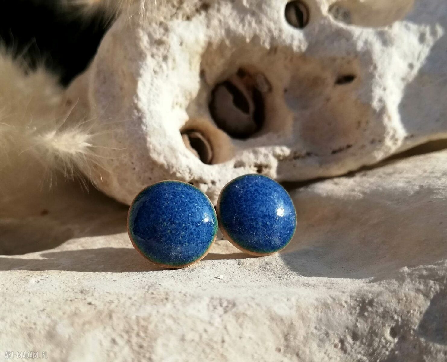 Ceramiczne kolczyki błękitne sztyfty 12 mm na stali chirurgicznej - GAIA ceramika
