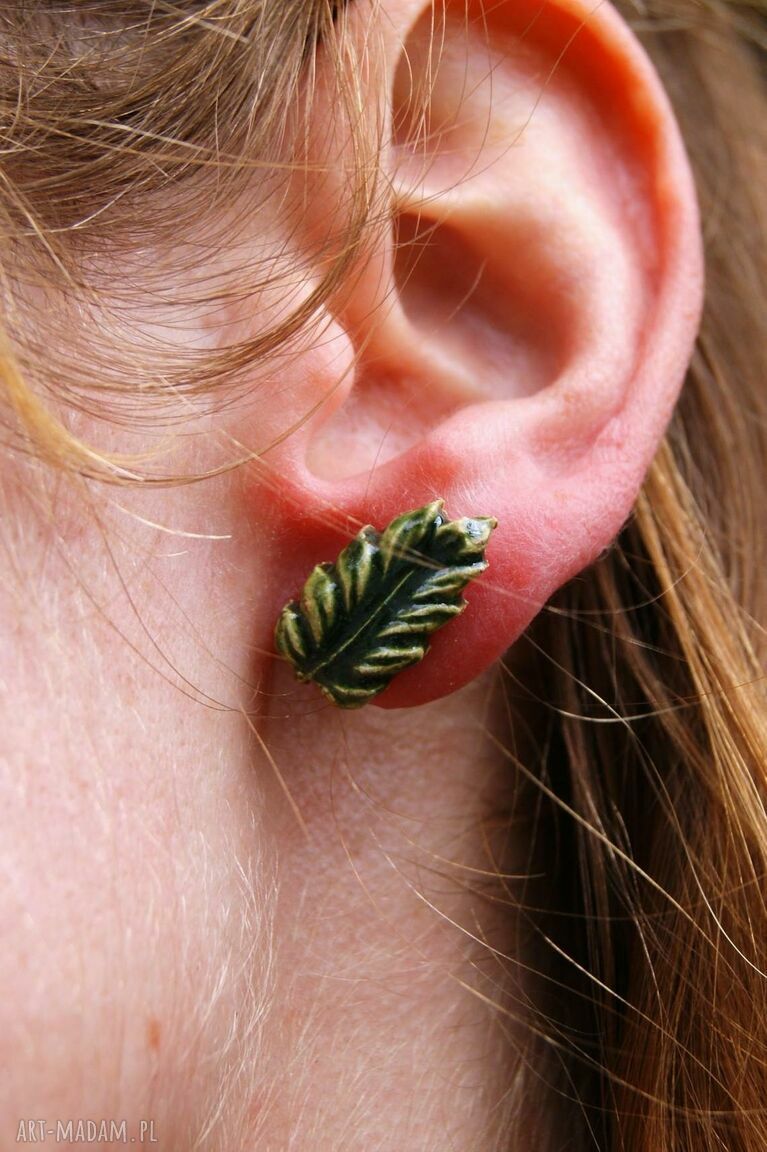 Ceramiczne kolczyki sztyfty "Zielony Leśny Elf" - prezent dla dziewczynki
