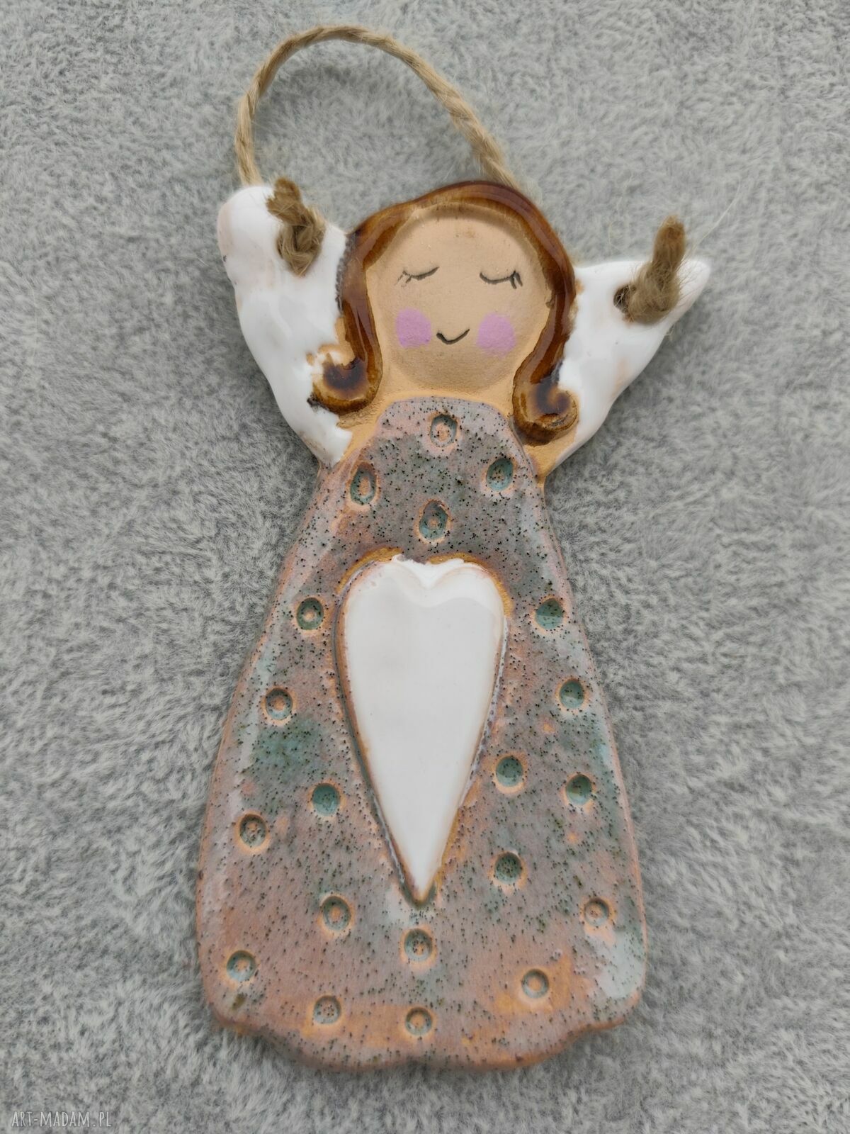 Anioł ceramiczny dla niej - anioł stróż z gliny (ok. 10 cm)