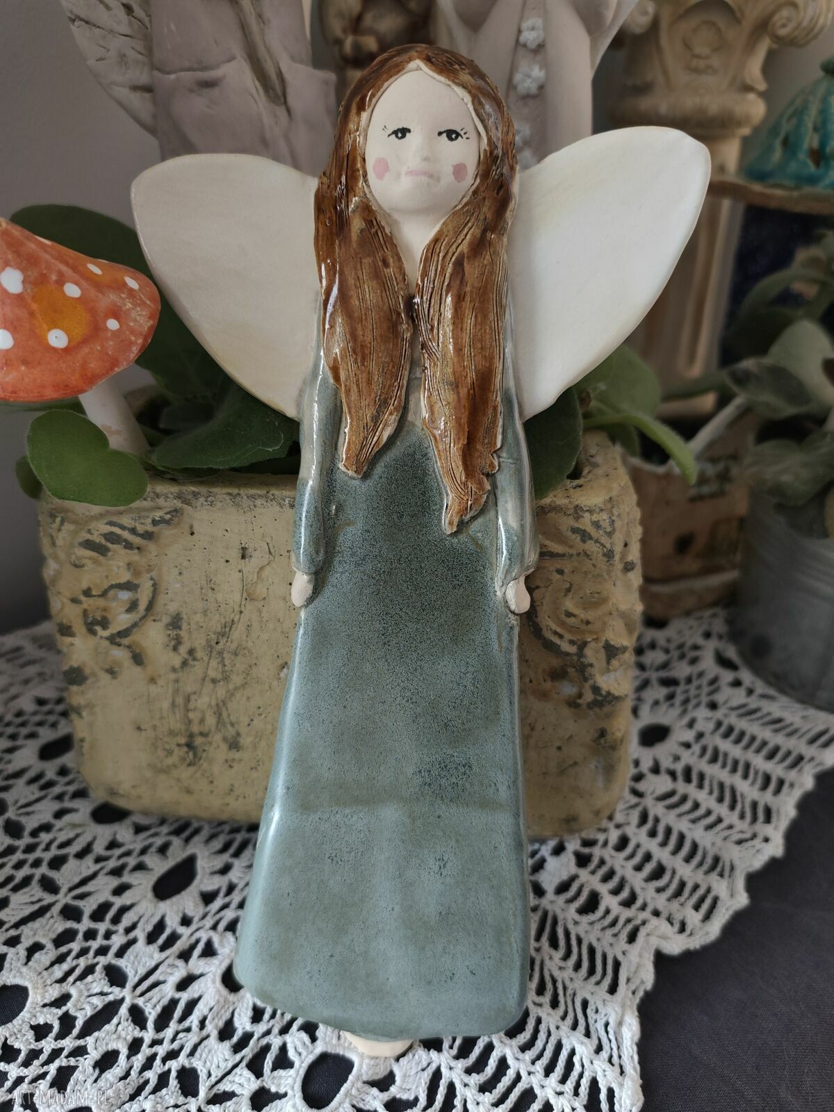 Anioł ceramiczny na Boże Narodzenie - 27 cm