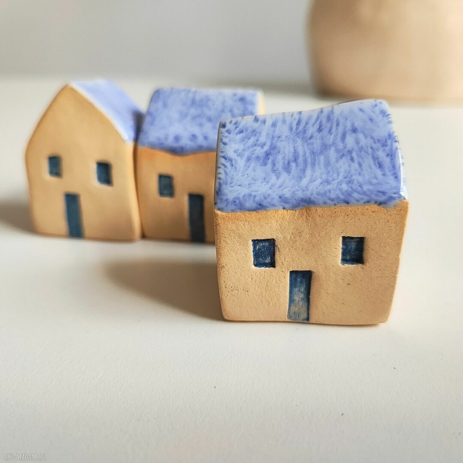 Ceramiczny domek - zestaw 3 szt. pastelowe domki do dekoracji
