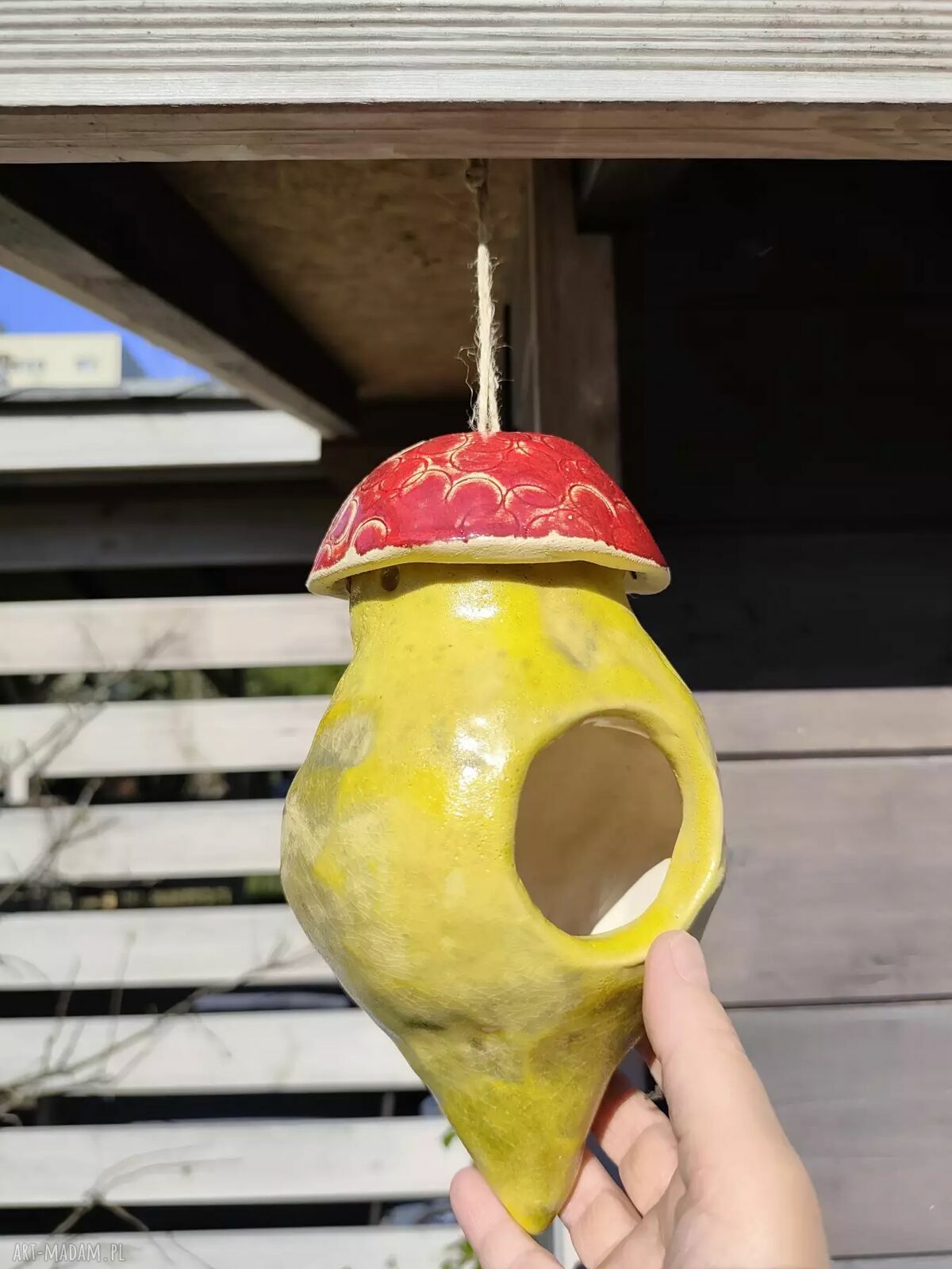 Domek ceramiczny do ogrodu - ręcznie robiona dekoracja