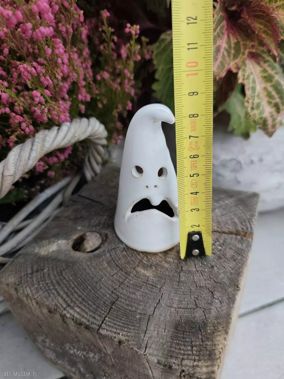 Ceramiczny duch - ręcznie robiona dekoracja na Halloween