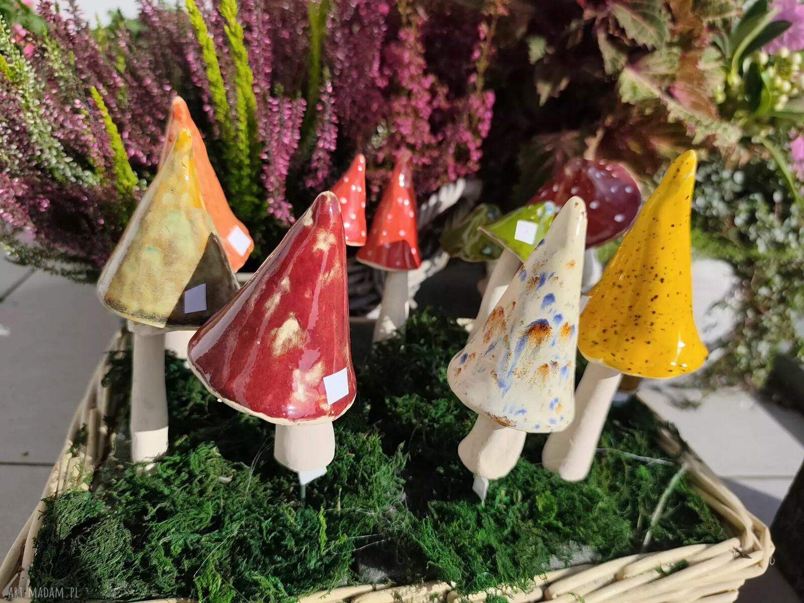 Ręcznie wykonany ceramiczny grzybek do doniczki