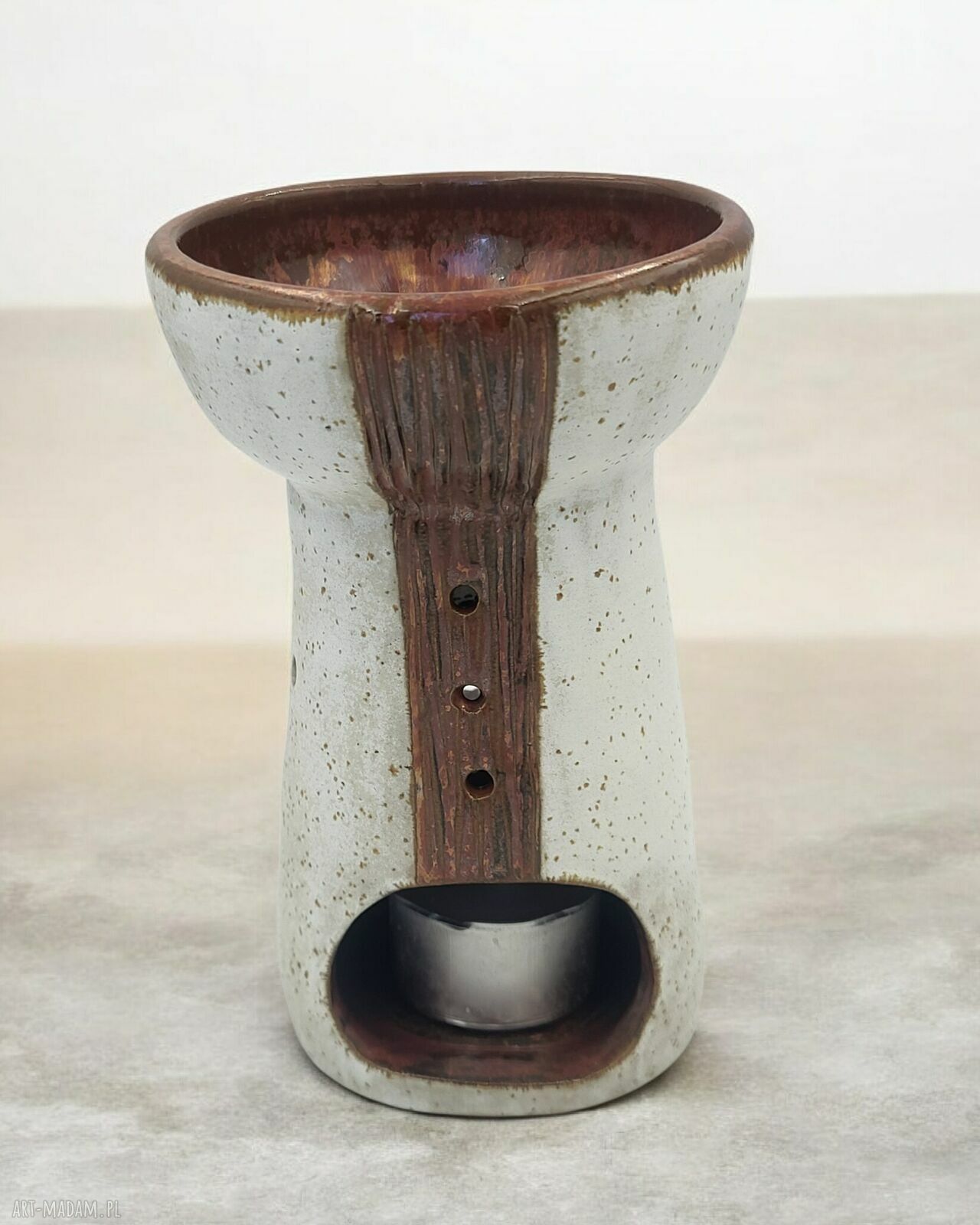 Ceramiczny kominek do aromaterapii w stylu BOHO - biel i miedź