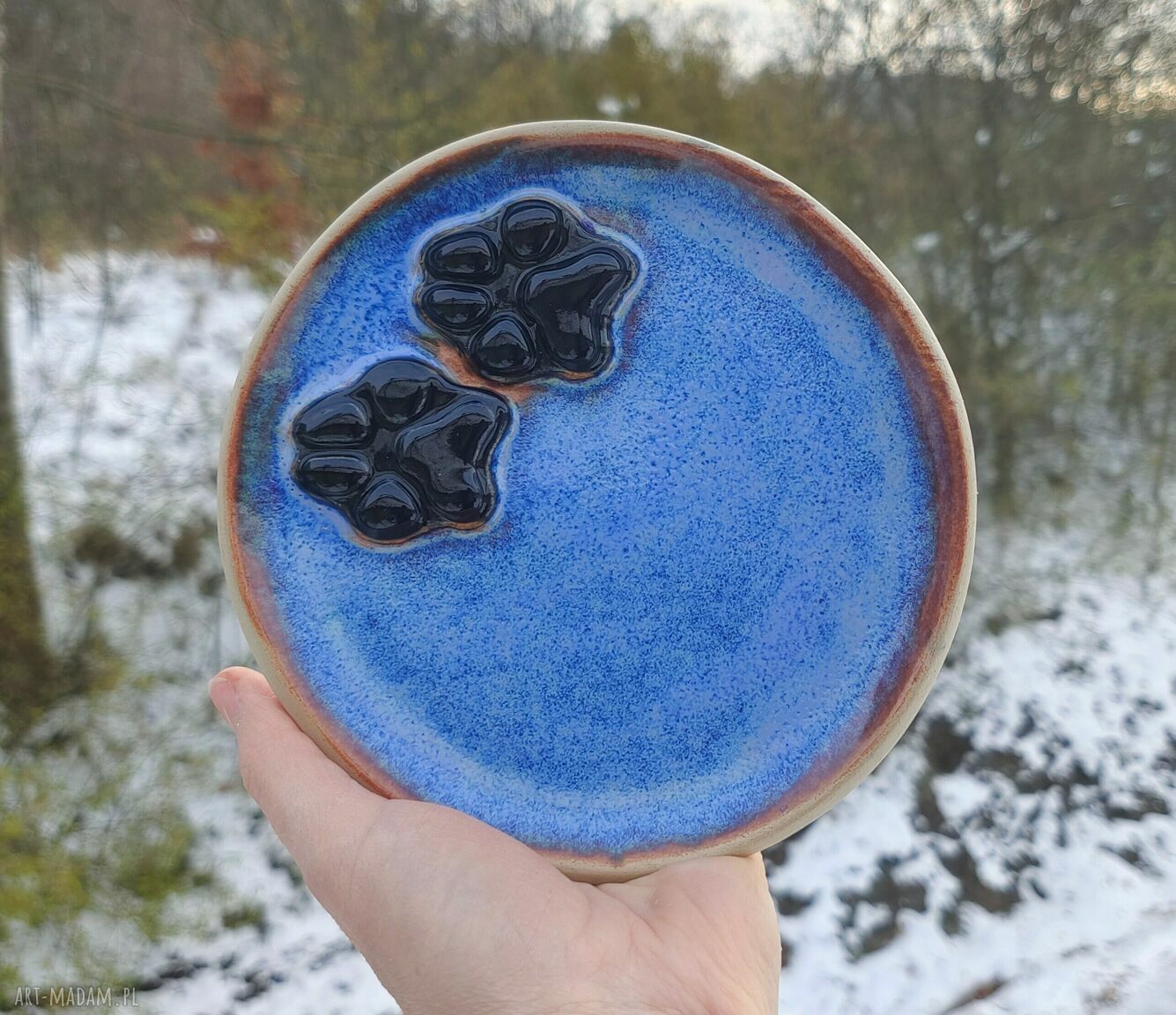 Ceramiczny komplet kubek z talerzykiem psia łapka - ręcznie rzeźbiona kamionka