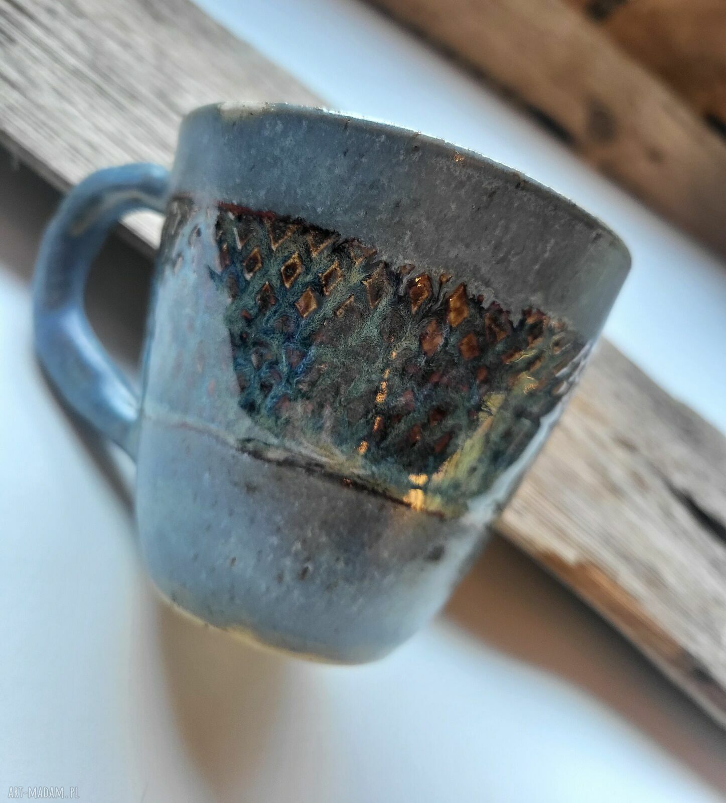Artystyczny ceramiczny kubek na herbatę i kawę - 300 ml, ręcznie dopieszczany