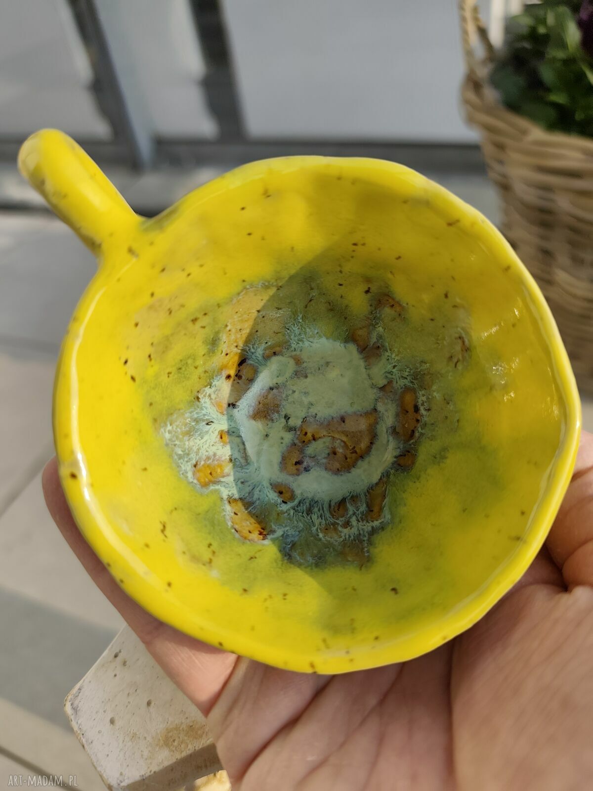 Żółty kubek ceramiczny 200 ml Wolna chwila - prezent dla niej