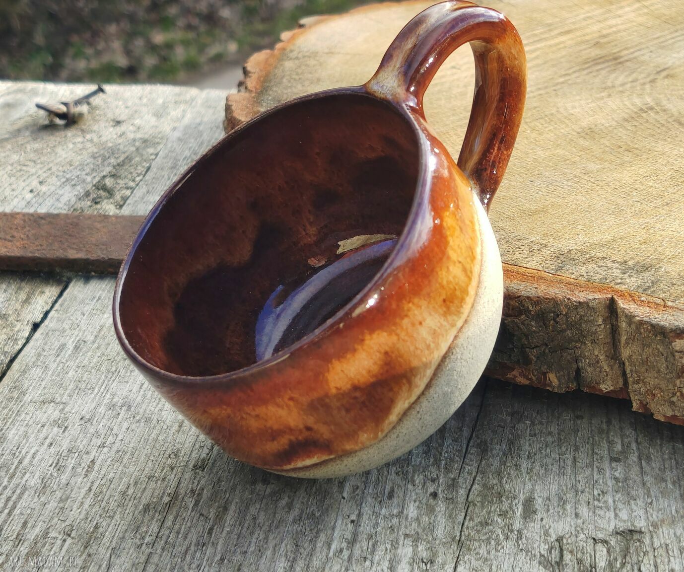 Ceramiczny kubek Shiraja C642 - dekoracja stołu i prezent na herbatę