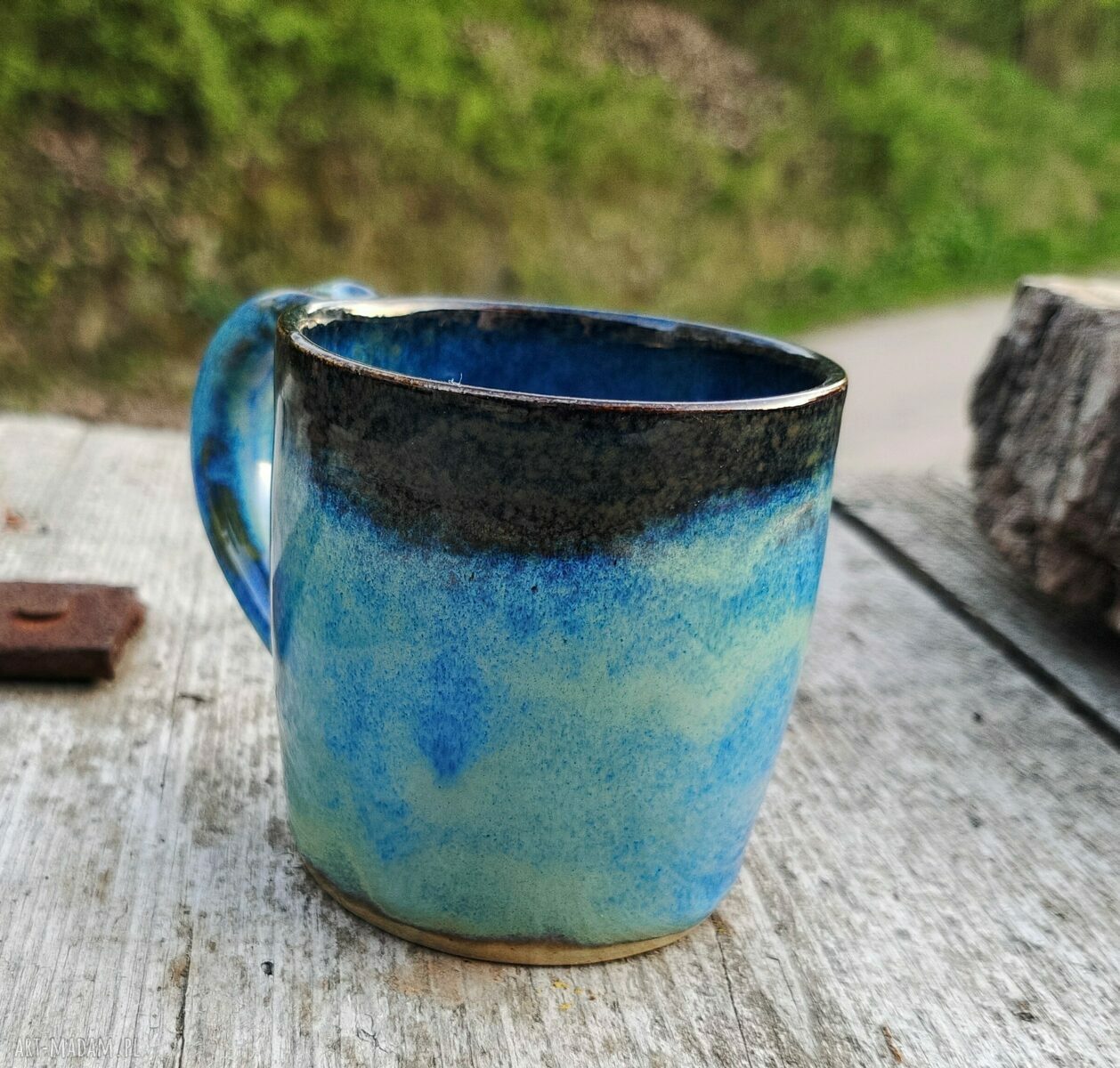 Ceramiczny kubek na kawę z kamionki c462 - niebieskie szkliwo