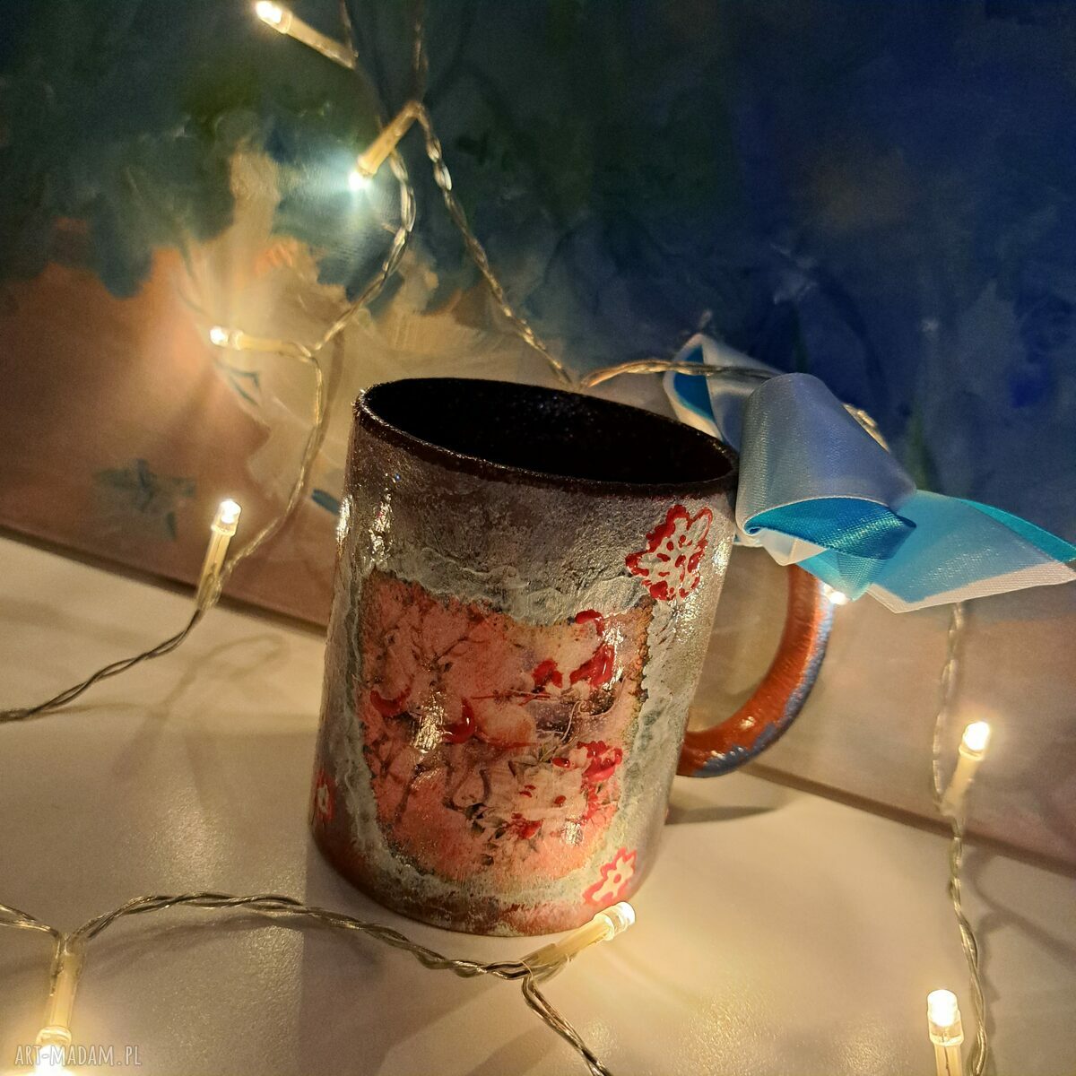 Ceramiczny kubek dekoracyjny na Mikołajki - Ilolawo handmade