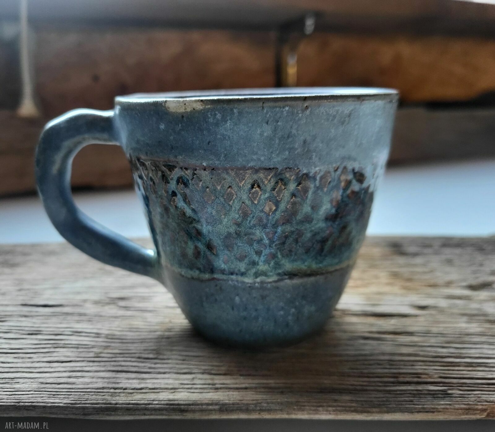 Artystyczny ceramiczny kubek na herbatę i kawę - 300 ml, ręcznie dopieszczany
