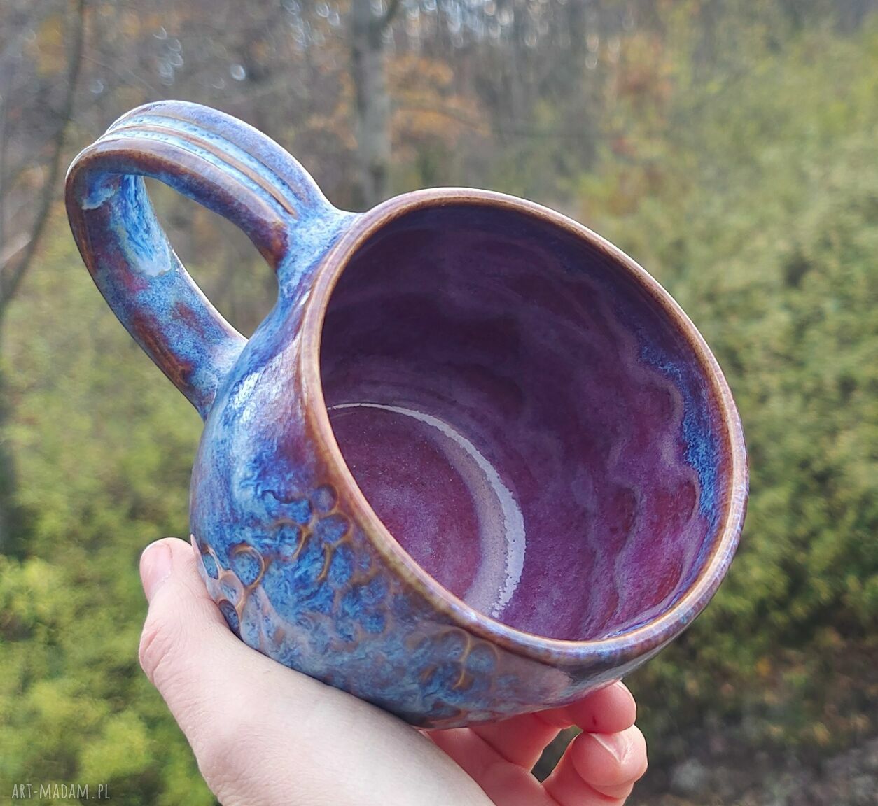 Ceramiczny kubek z motywem psiej łapki - rękodzieło Shiraja