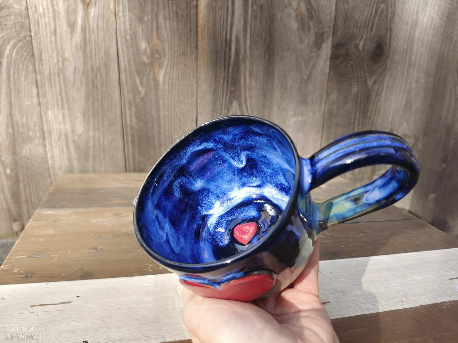 Ceramiczny kubek z talerzykiem Serce c910 - ręczna kamionka na kawę i herbatę
