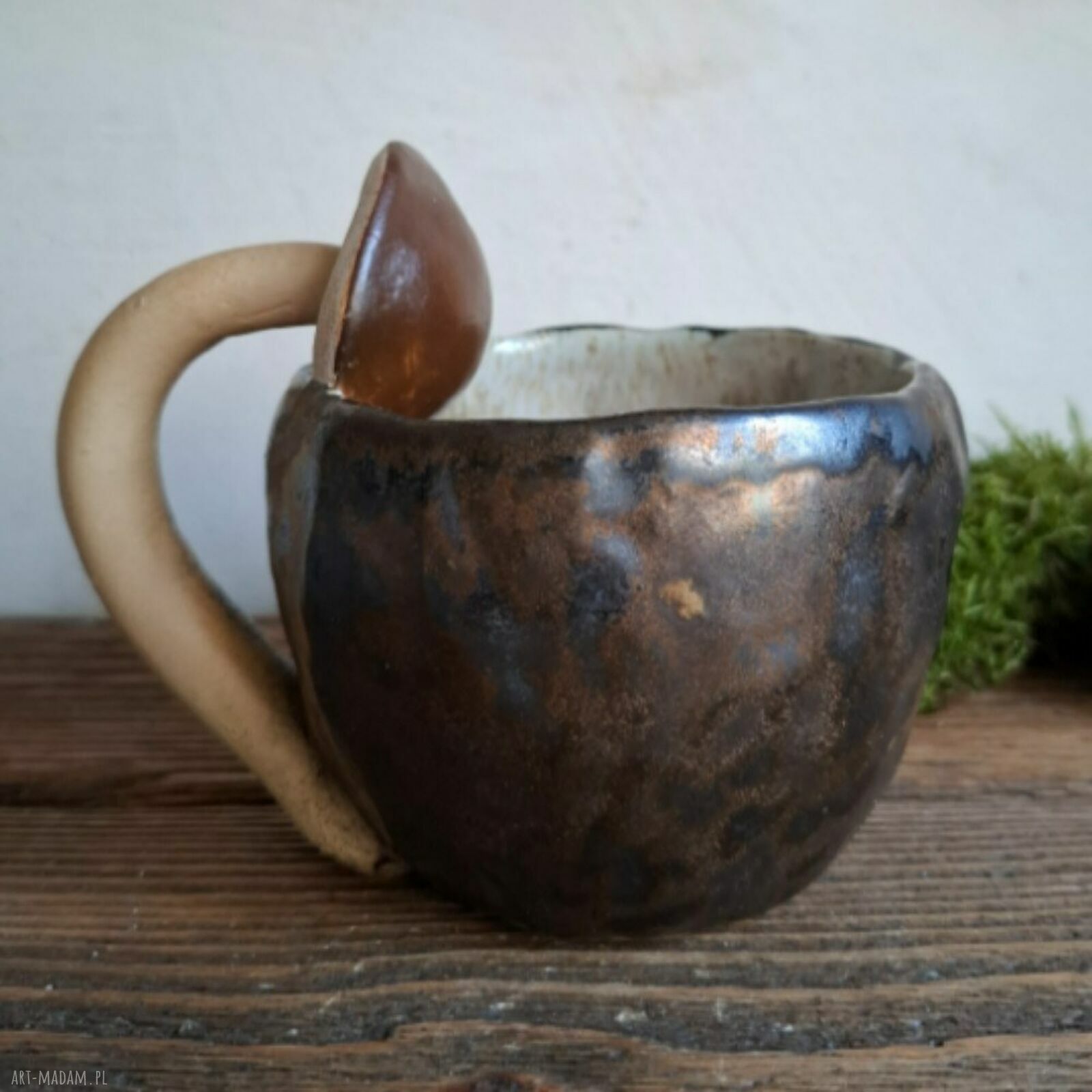 Ręcznie robiony kubek ceramiczny Podgrzybek 230 ml