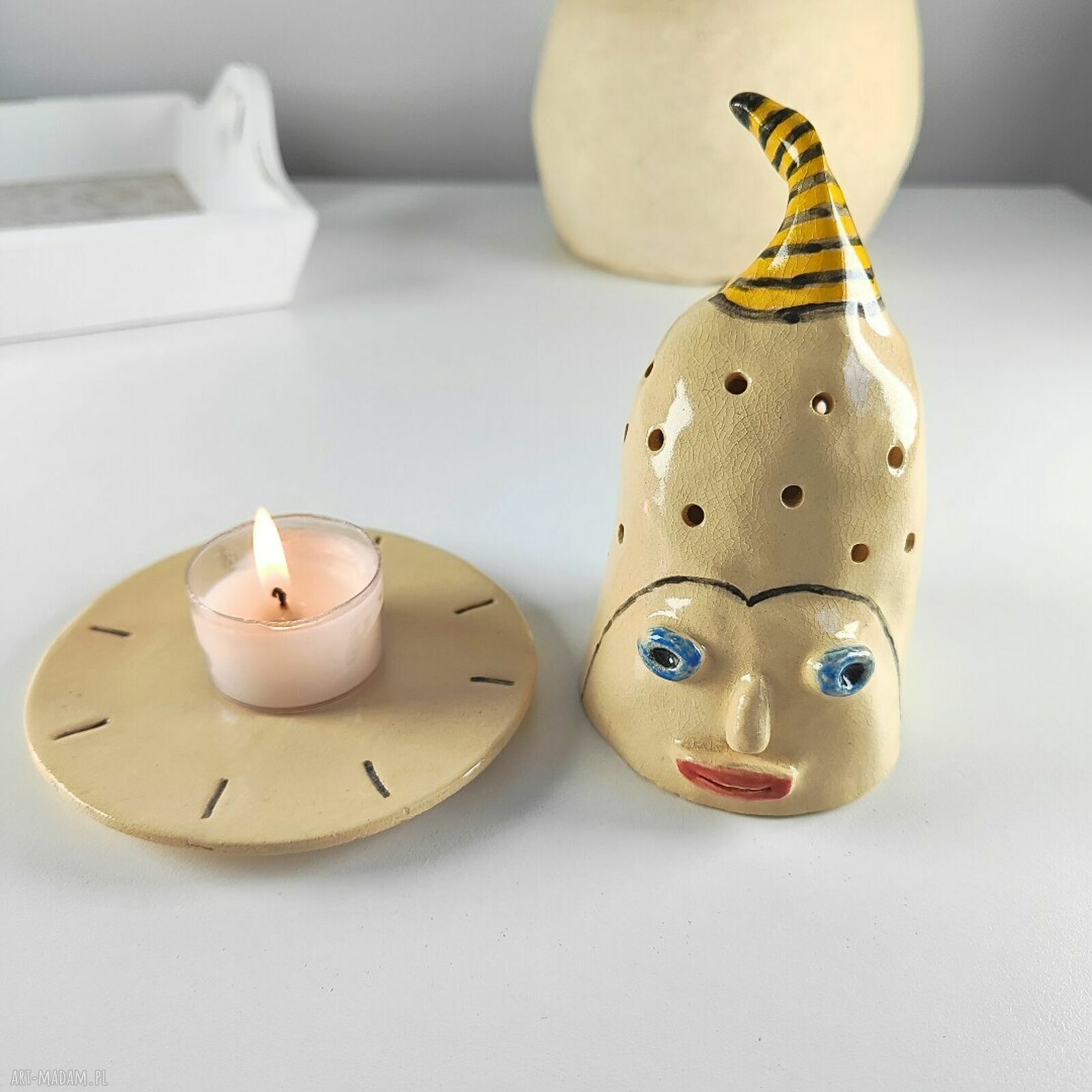Lampion ceramiczny na tealight - ręcznie lepiona dekoracja na wyjątkowe wieczory