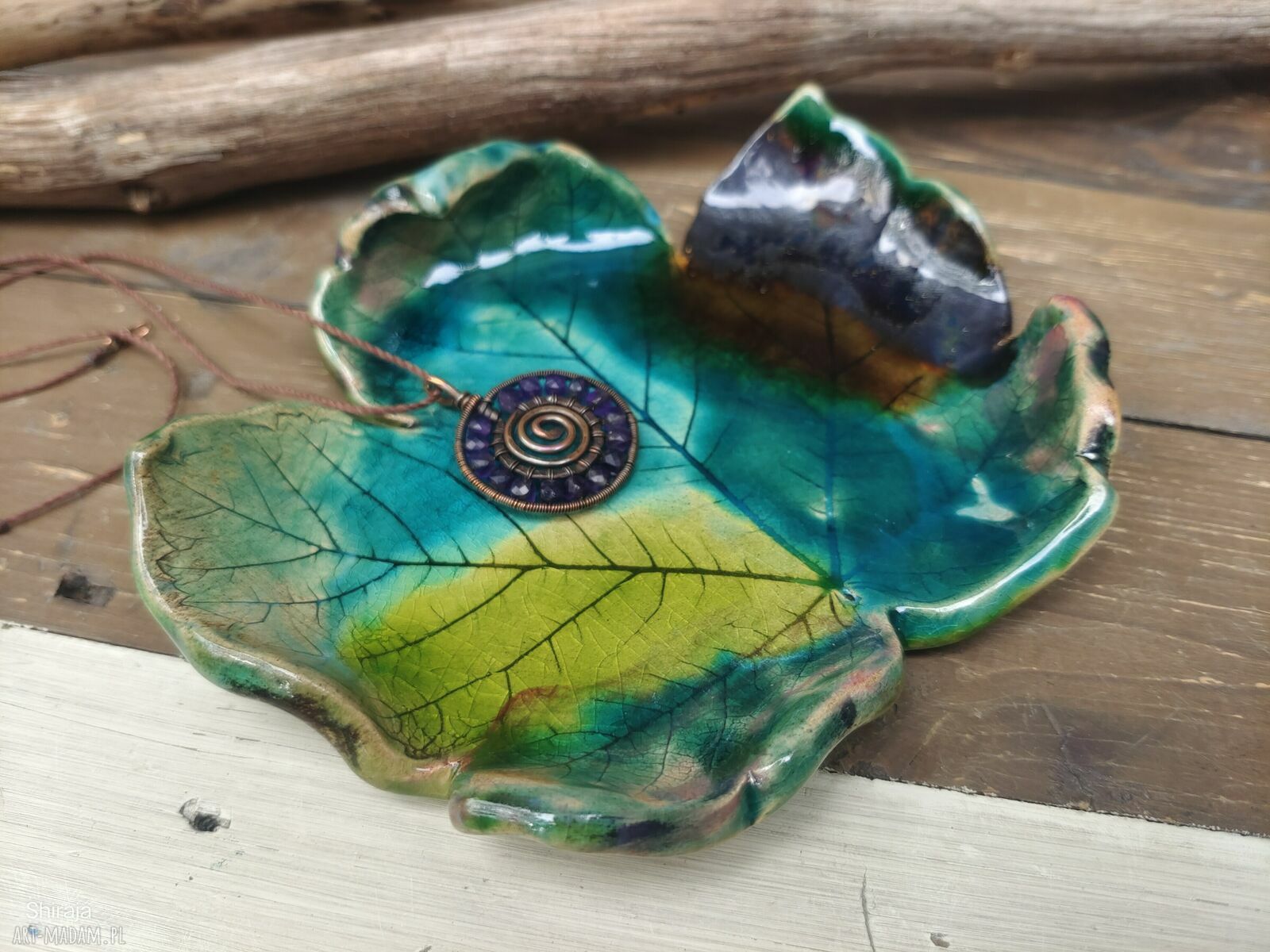 Ceramiczny liść klonu c889 - podstawka na biżuterię i tealight