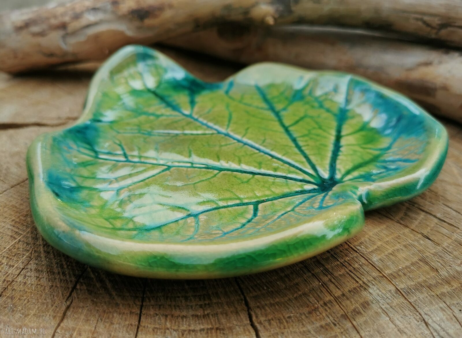 Ceramiczny liść - podstawka (c322) na biżuterię i tealight