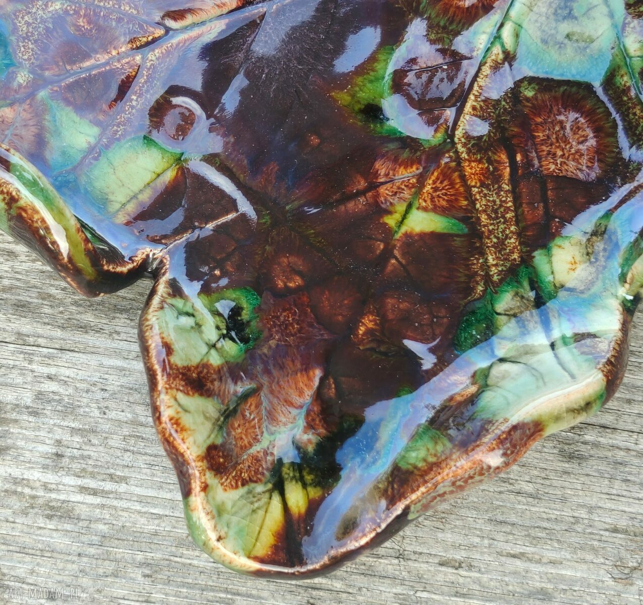 Ceramiczny liść klonu (c567) - podstawka na biżuterię i klucze