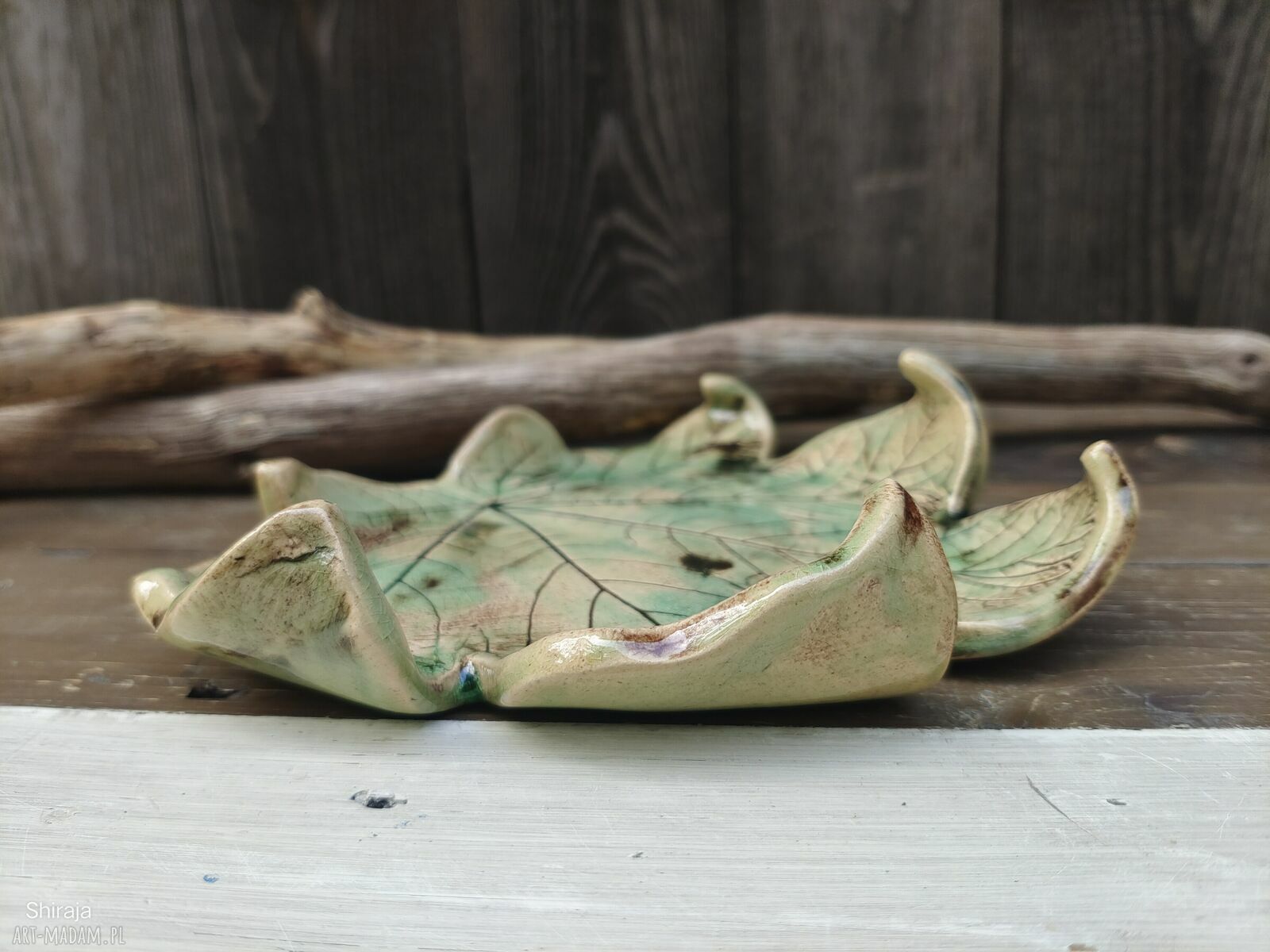 Ceramiczny liść klonu (c912) - ręcznie robiona patera na biżuterię i świece