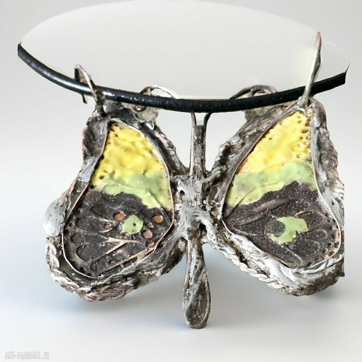 Ceramiczny motyl Tiffany - ręcznie robiony wisior z gliny