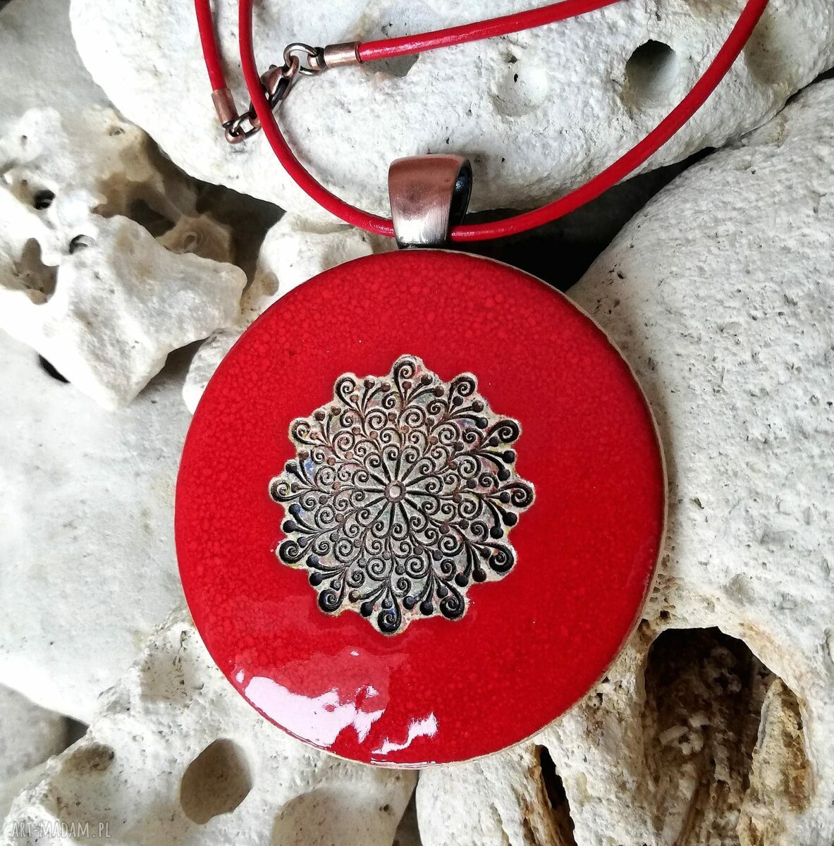 Czerwony ceramiczny wisior Vintage Boho z mandalą - zamów podobny