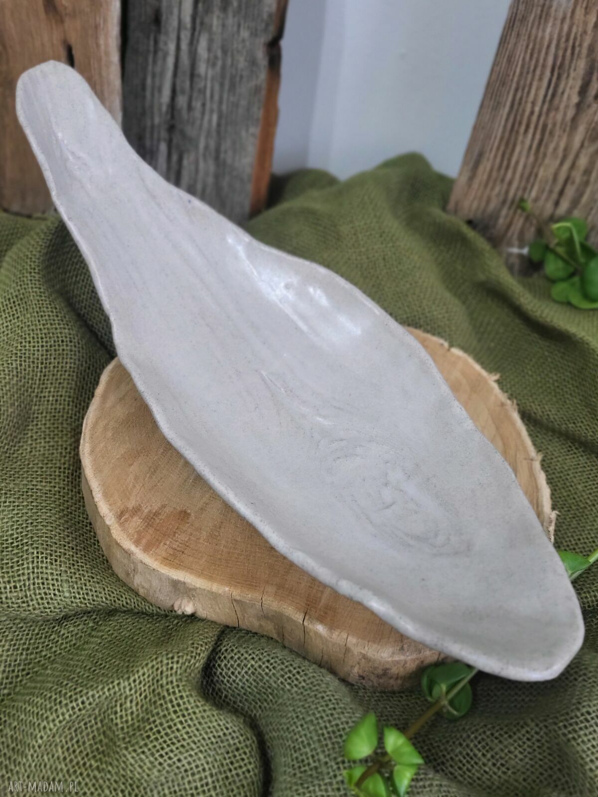 Ceramiczny półmisek do serwowania - ręcznie formowany Art by Leika na Dzień Matki