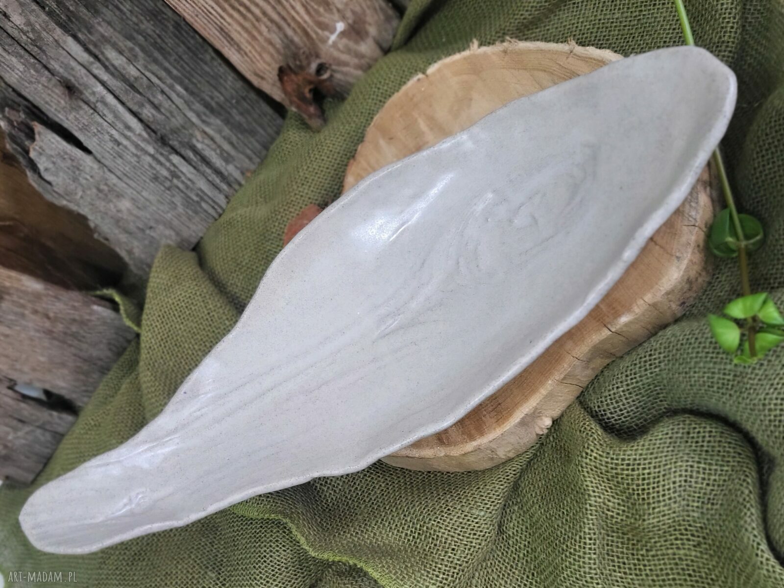 Ceramiczny półmisek do serwowania - ręcznie formowany Art by Leika na Dzień Matki