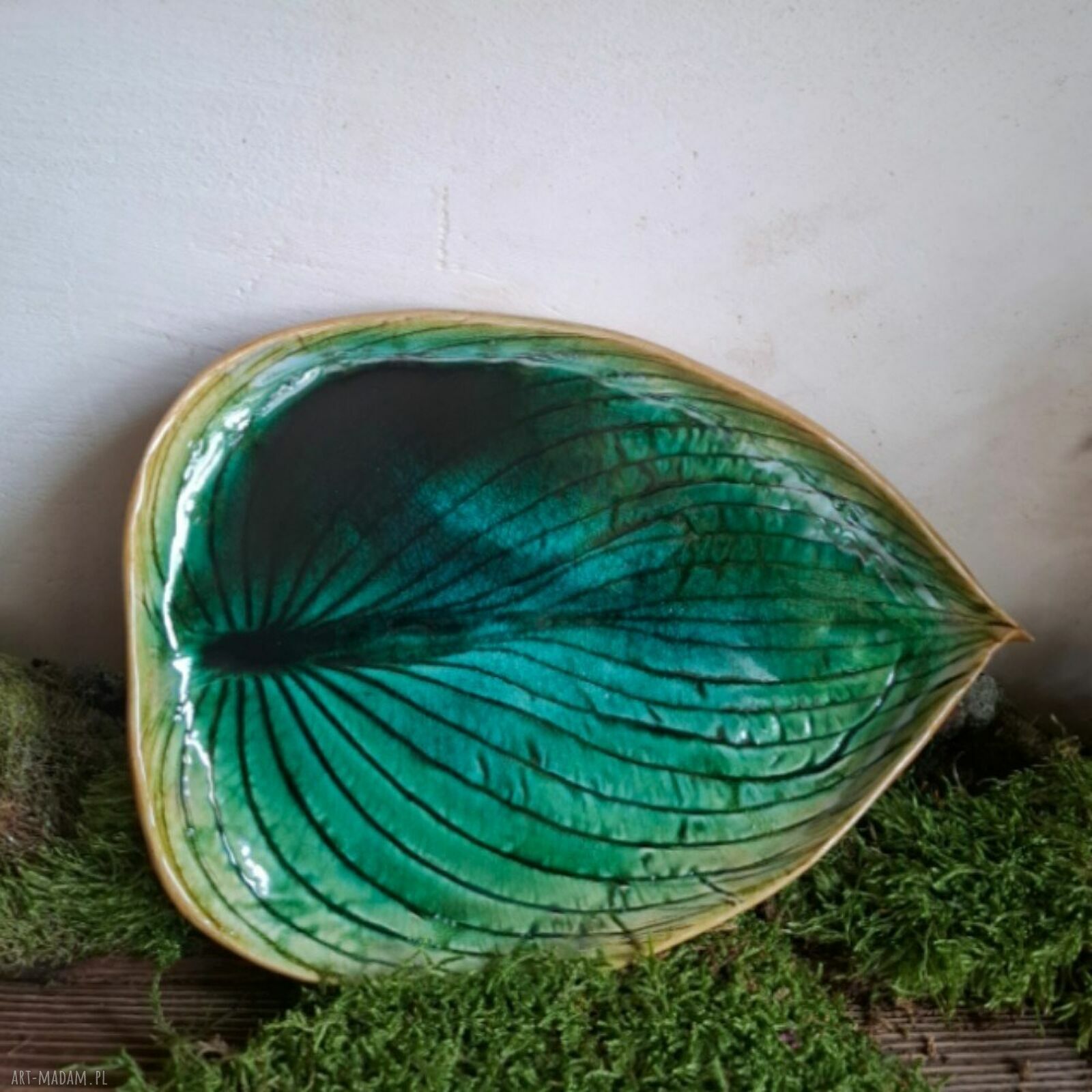 Talerz ceramiczny - liść do sushi i przystawek