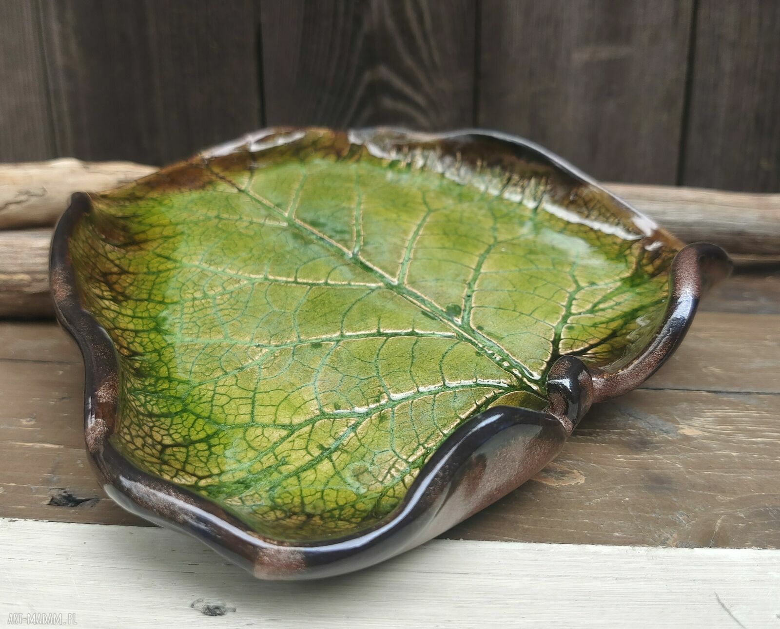 Ceramiczny talerz liść c903 - paterka na biżuterię, świecę i kadzidło