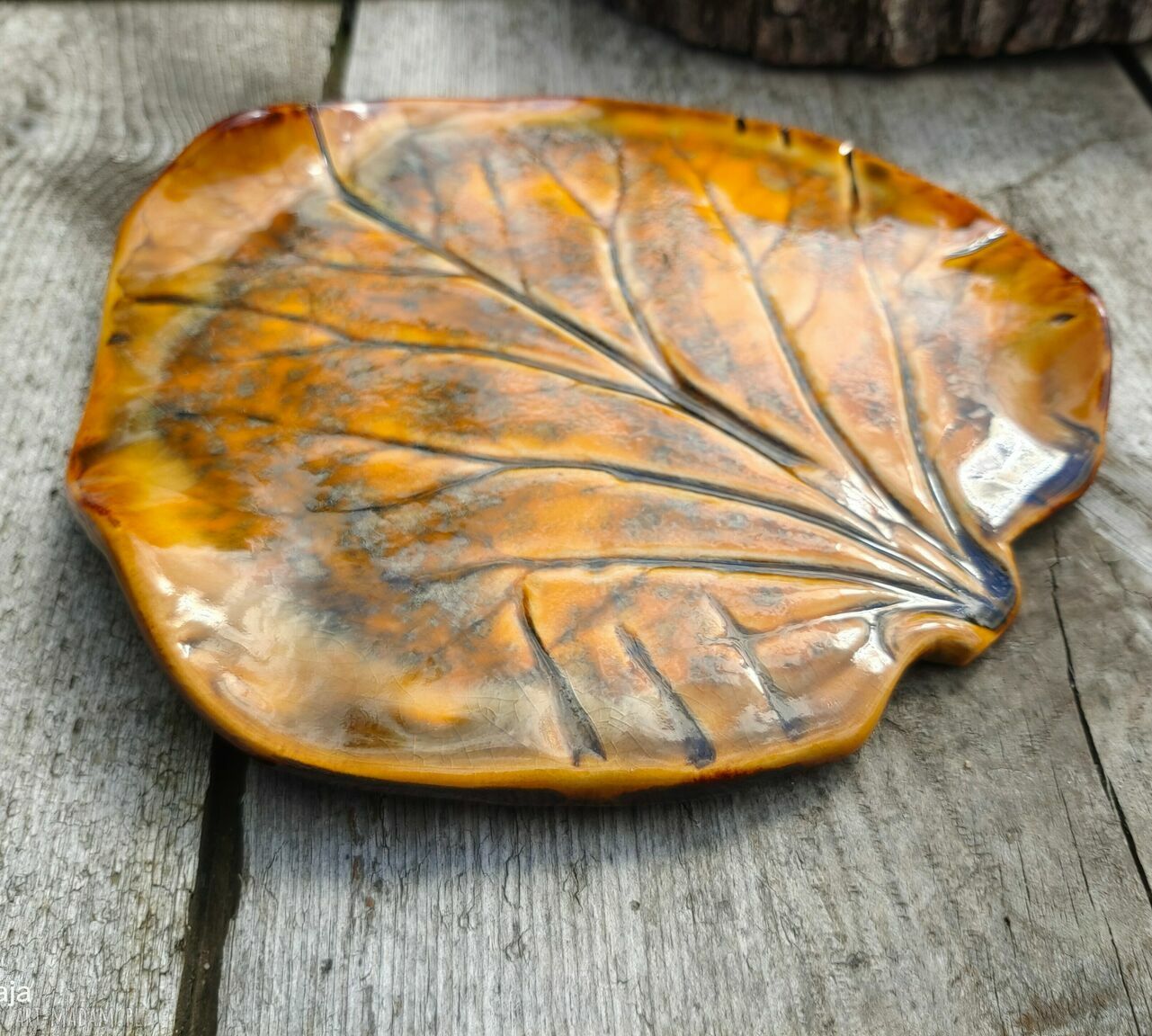 Ceramiczny talerz Liść (c522) Shiraja - 22x22 cm