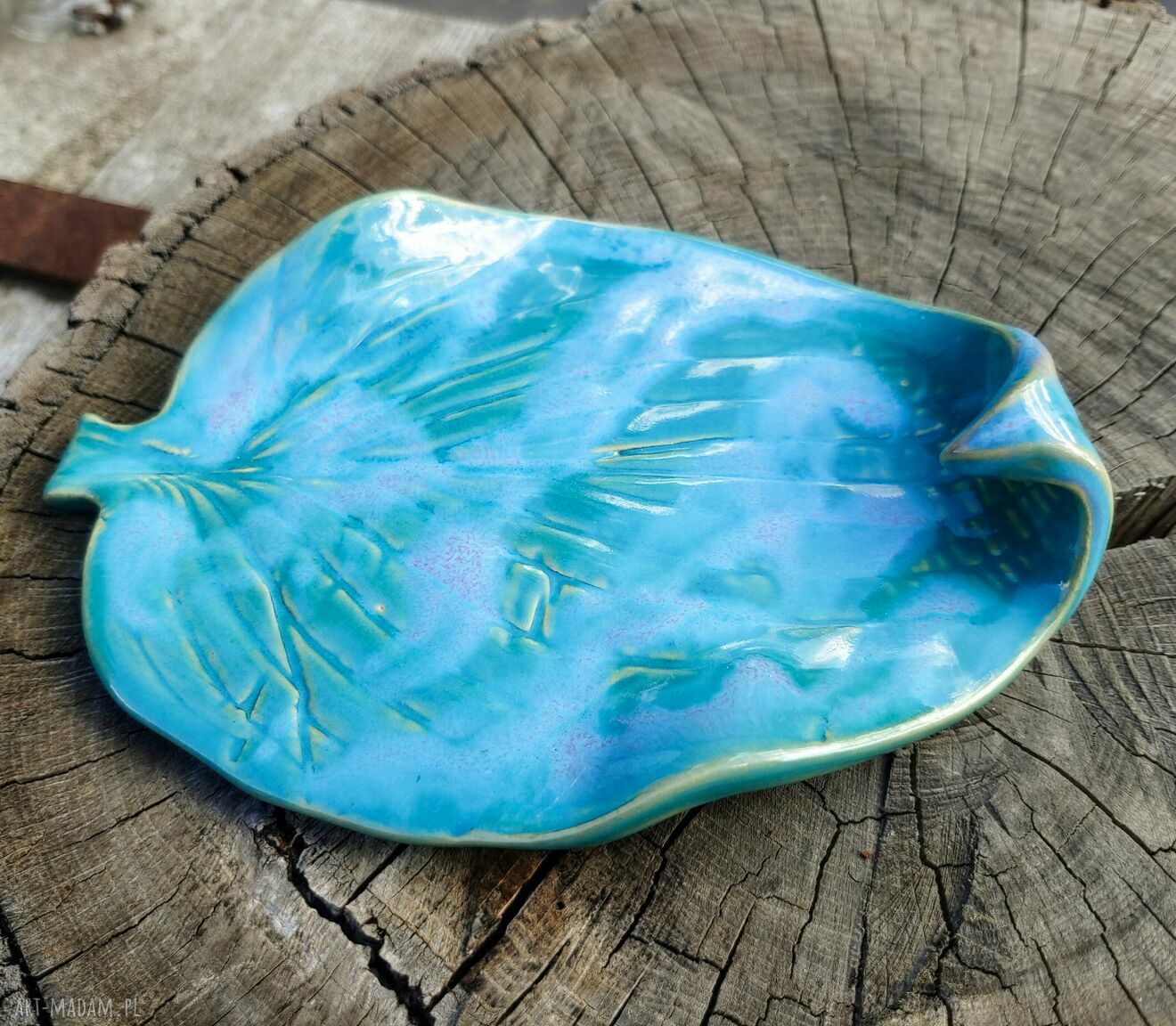 Ceramiczny talerz w kształcie liścia c527 - turkus i róż, podstawka na biżuterię
