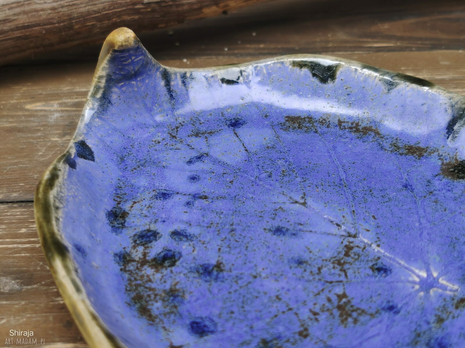 Ceramiczny talerzyk Liść c879 - lawendowa podstawka na biżuterię i świece