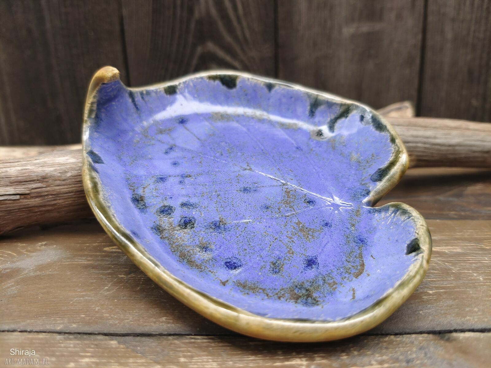 Ceramiczny talerzyk Liść c879 - lawendowa podstawka na biżuterię i świece