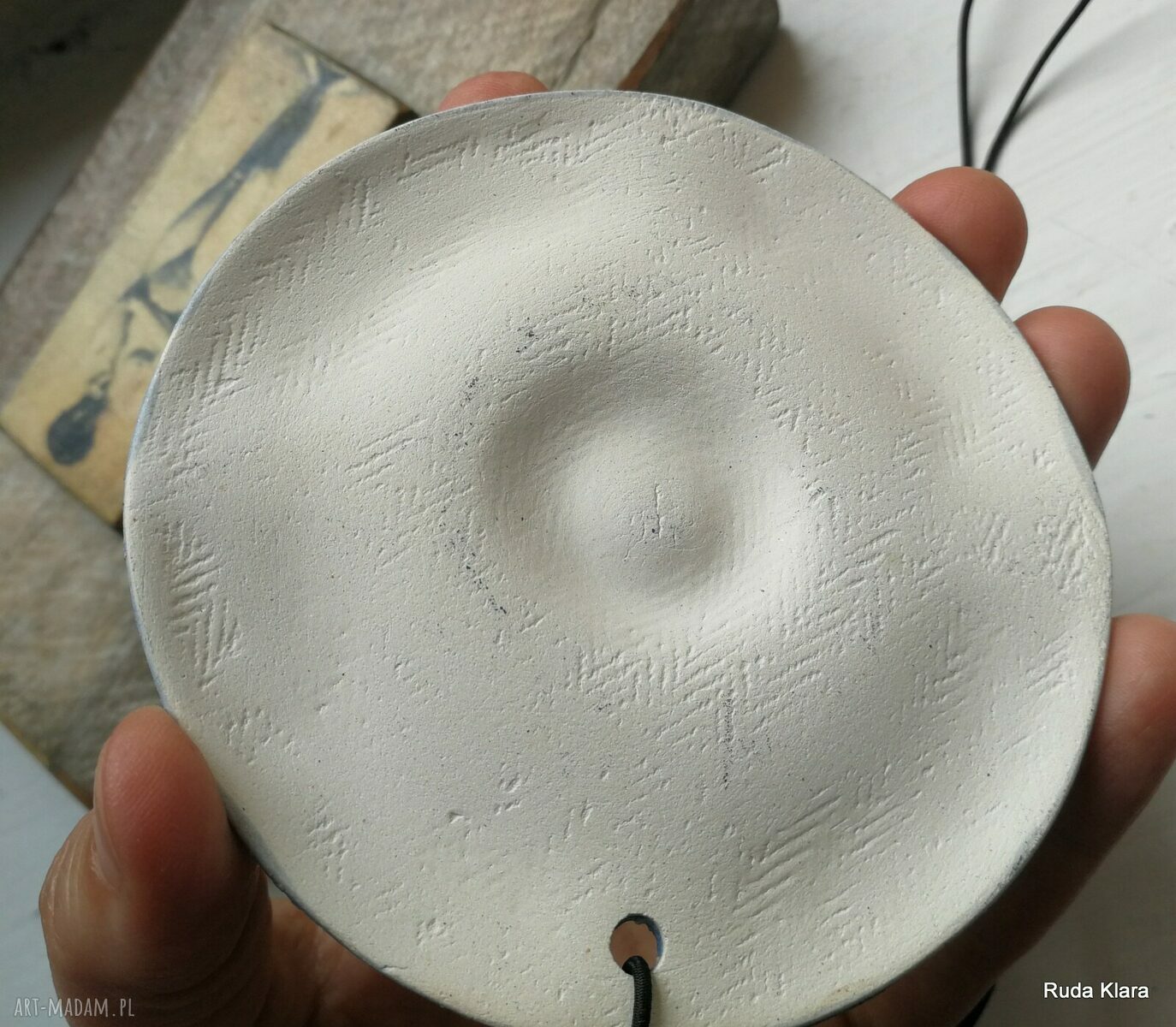 Wisior ceramiczny szkliwiony „Box Kwiat” - pojedyncza sztuka