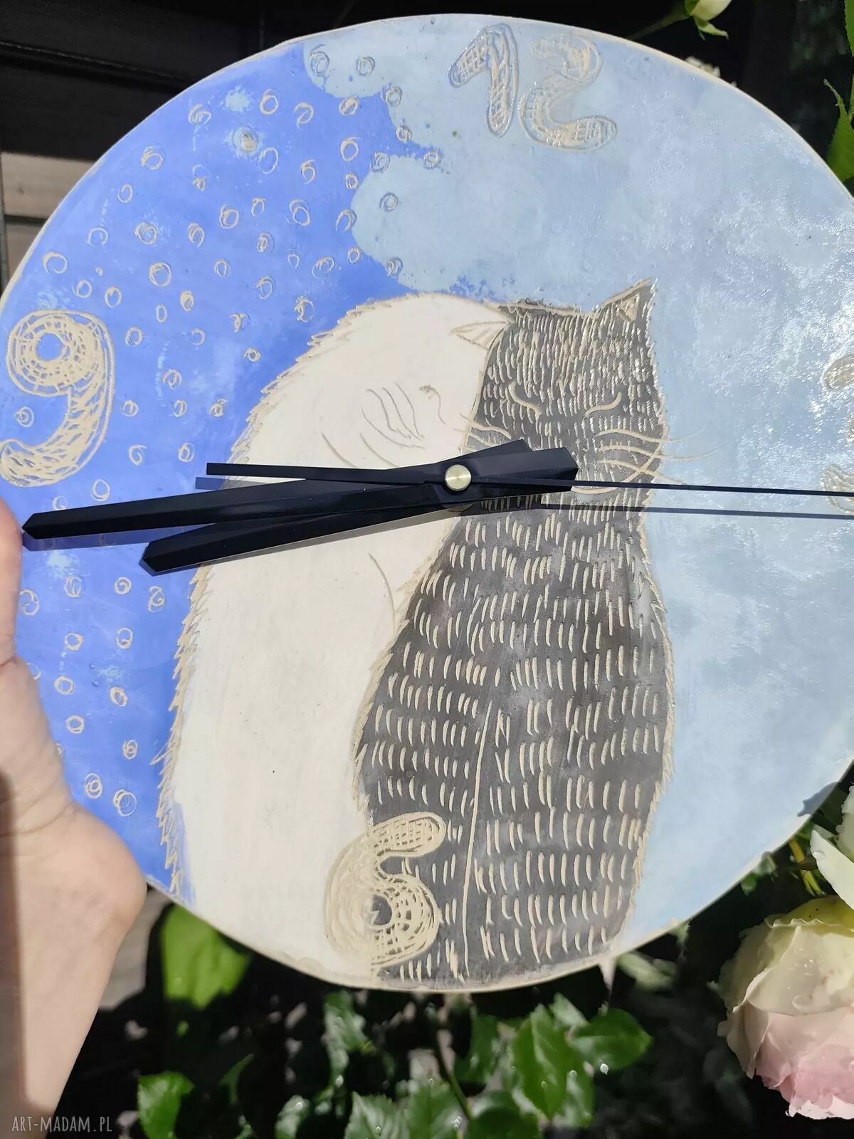 Ręcznie wykonany zegar ceramiczny z kotami