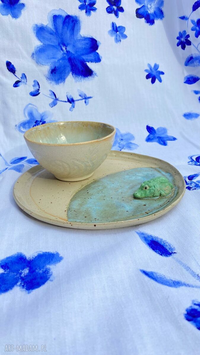 Ceramiczny zestaw do matchy i kawy - czarka z krokodylem