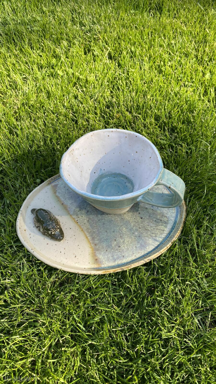 Ceramiczny zestaw z krokodylem - filiżanka i talerzyk do kawy