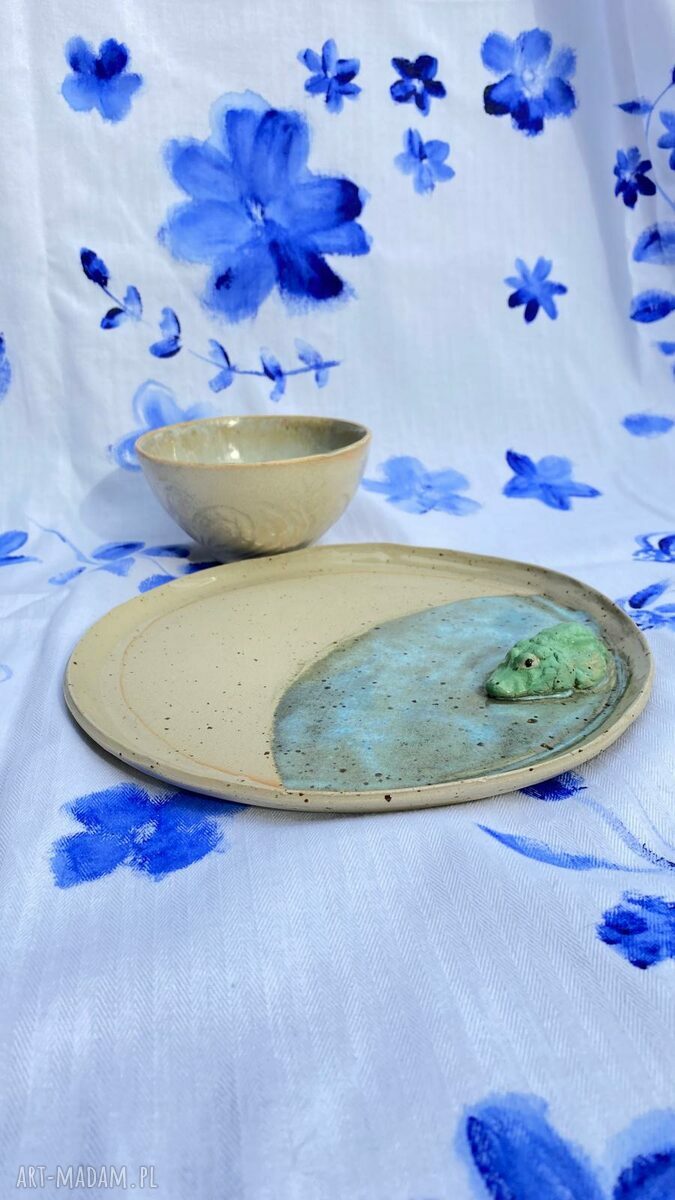 Ceramiczny zestaw do matchy i kawy - czarka z krokodylem