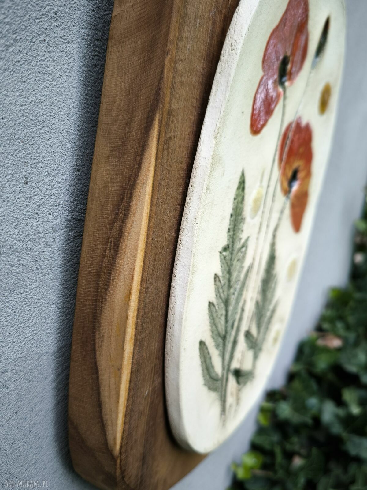 Ceramiczny obraz na drewnie z motywem maków polnych