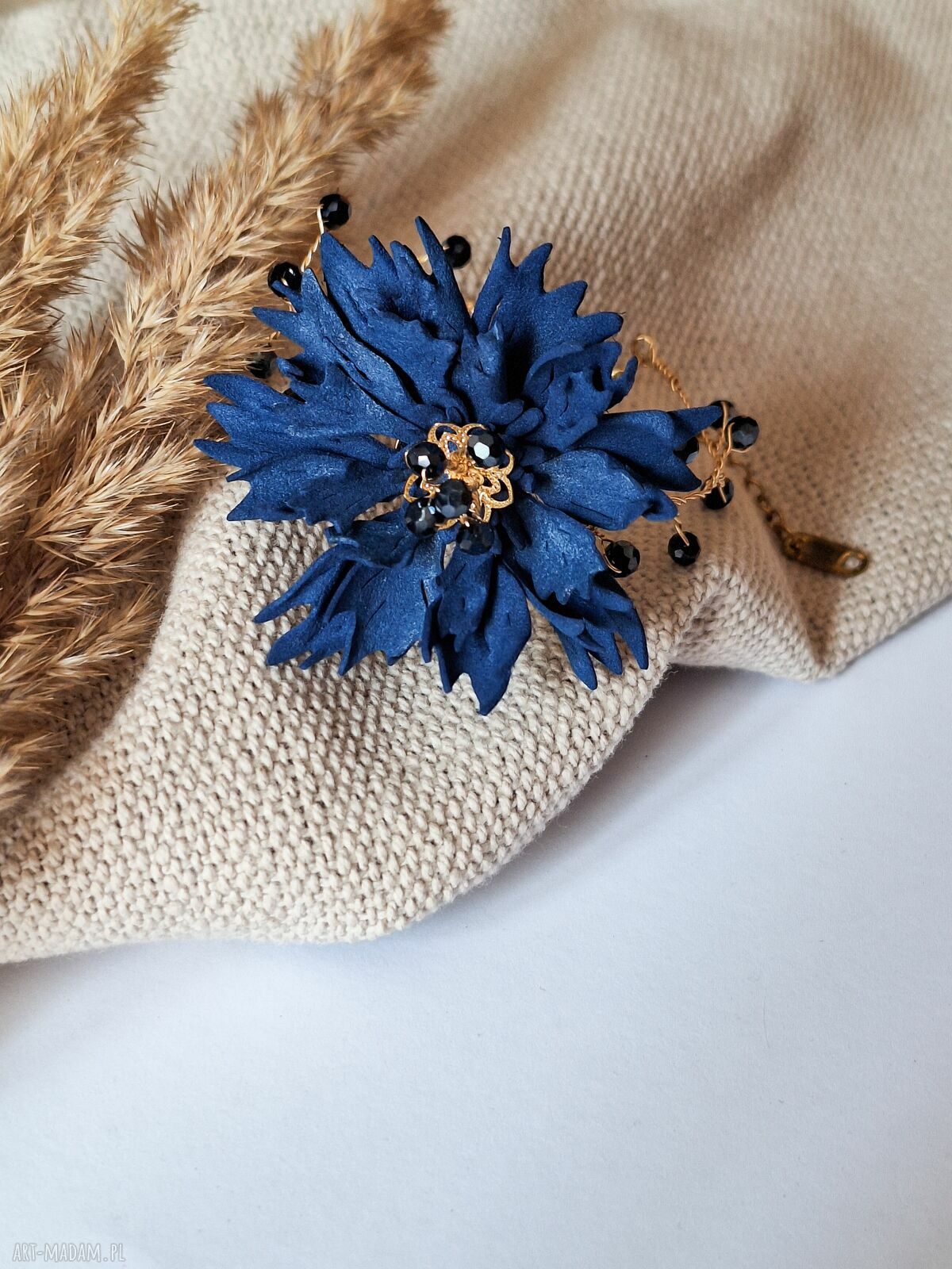 Bransoletka z chabrami - niebieskie kwiaty handmade