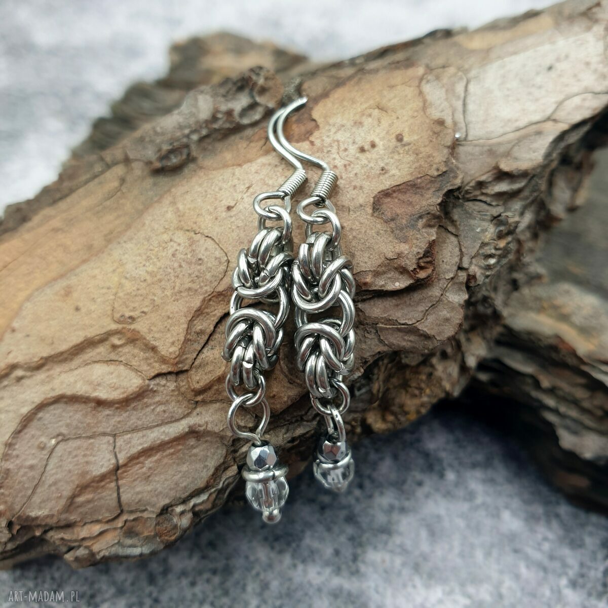 Kolczyki chainmaille z kryształem górskim i hematytem