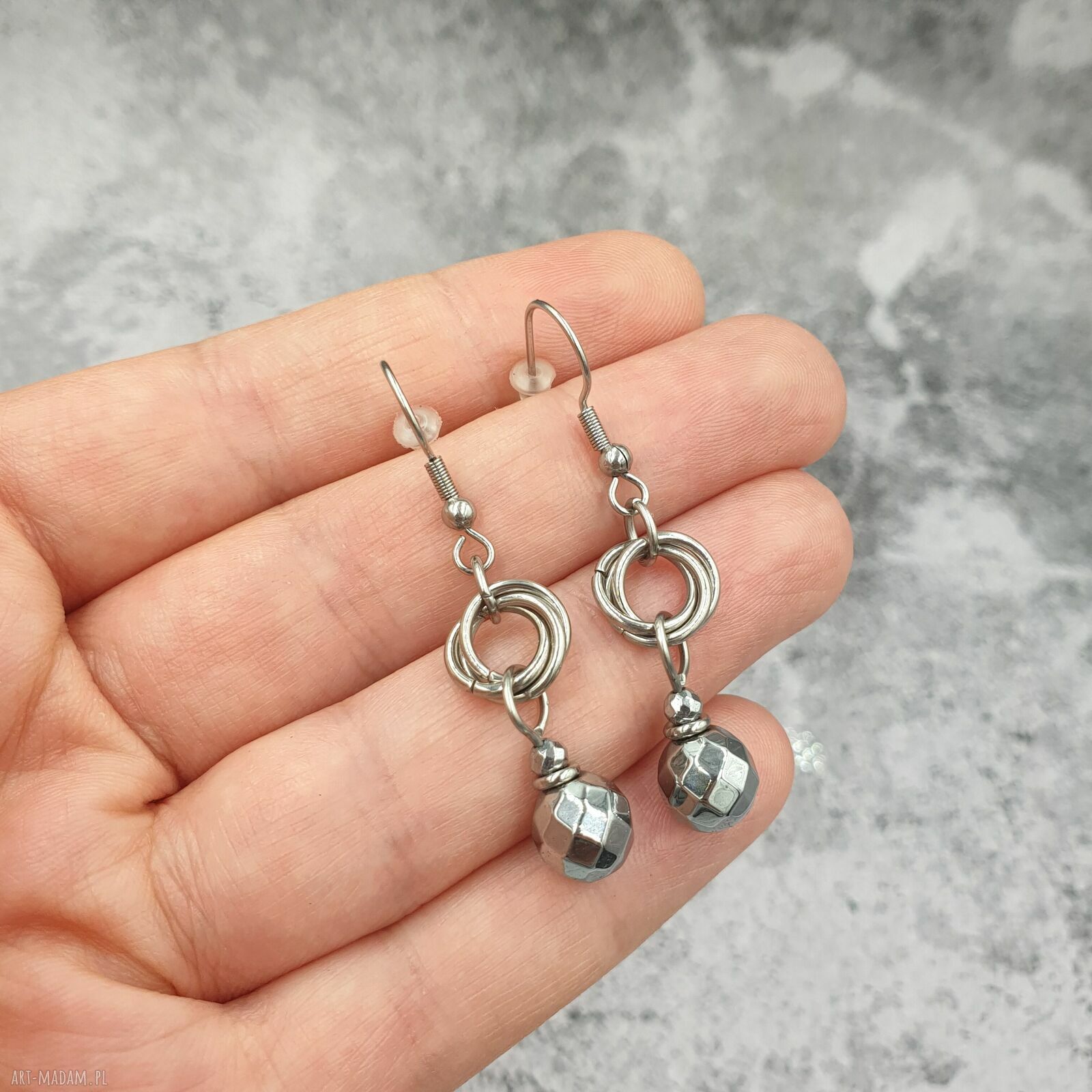 Kolczyki chainmaille - migotliwy hematyt ze stali szlachetnej